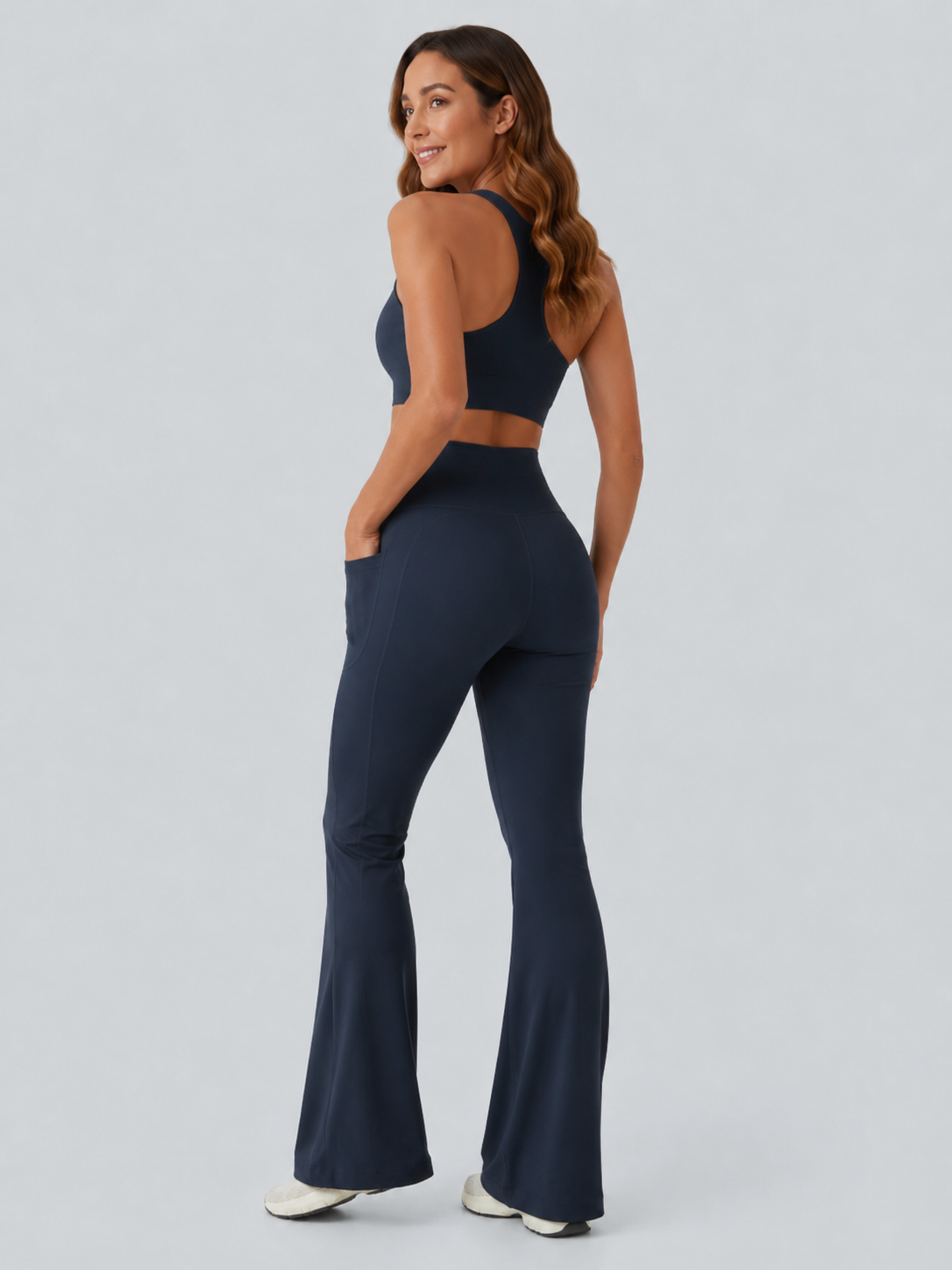 Luno Wear Scrunch Butt Lifting Flare Yoga Leggings with Pockets
