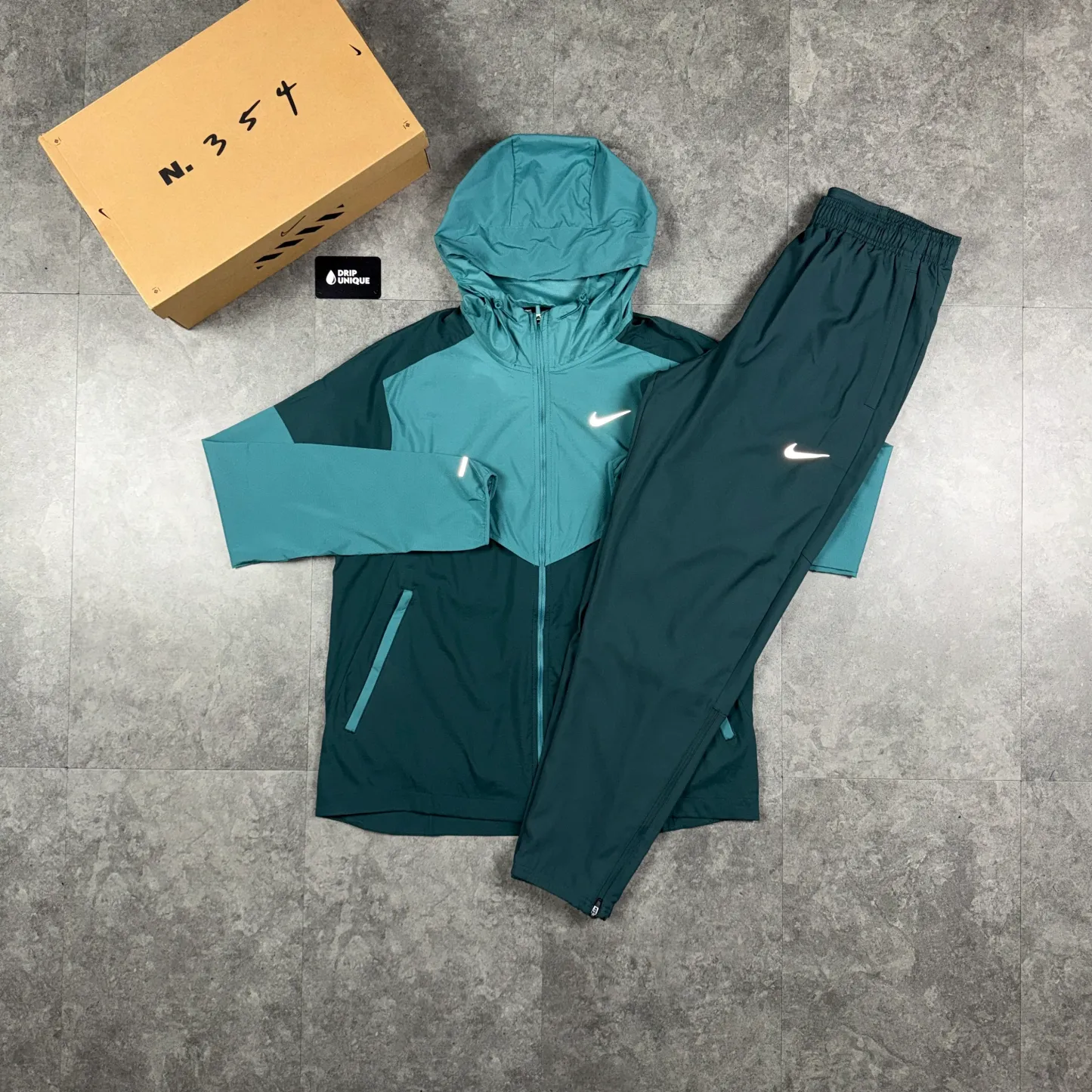 Nike UV Windrunner Jacket Mineral Teal