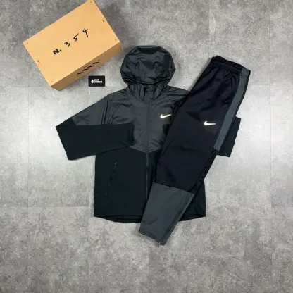 Nike Therma-Fit Repel Miler Windrunner Jacket Black & Black Nike Therma-Fit Pants Set