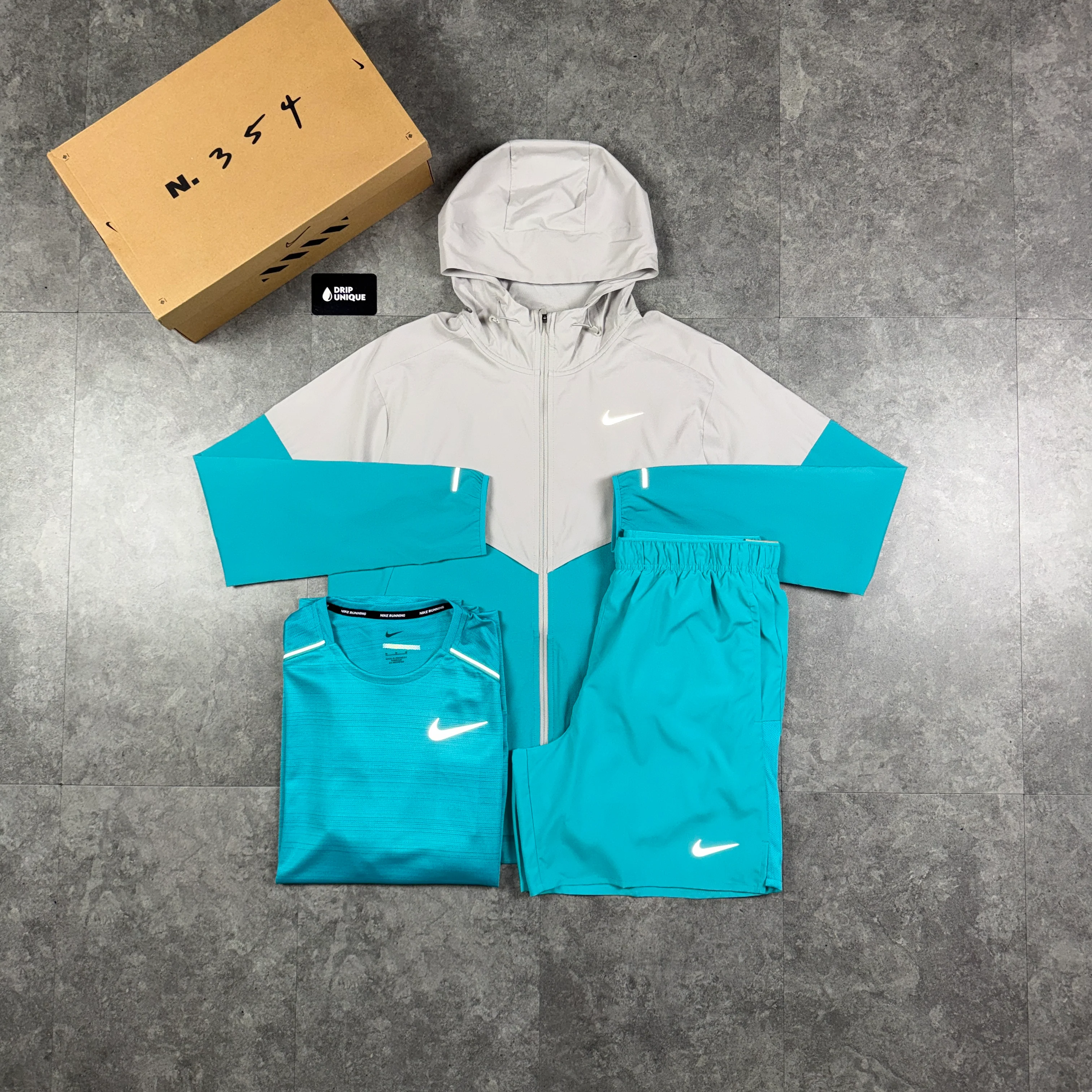 Nike UV Windrunner Dusty Cactus Bundle