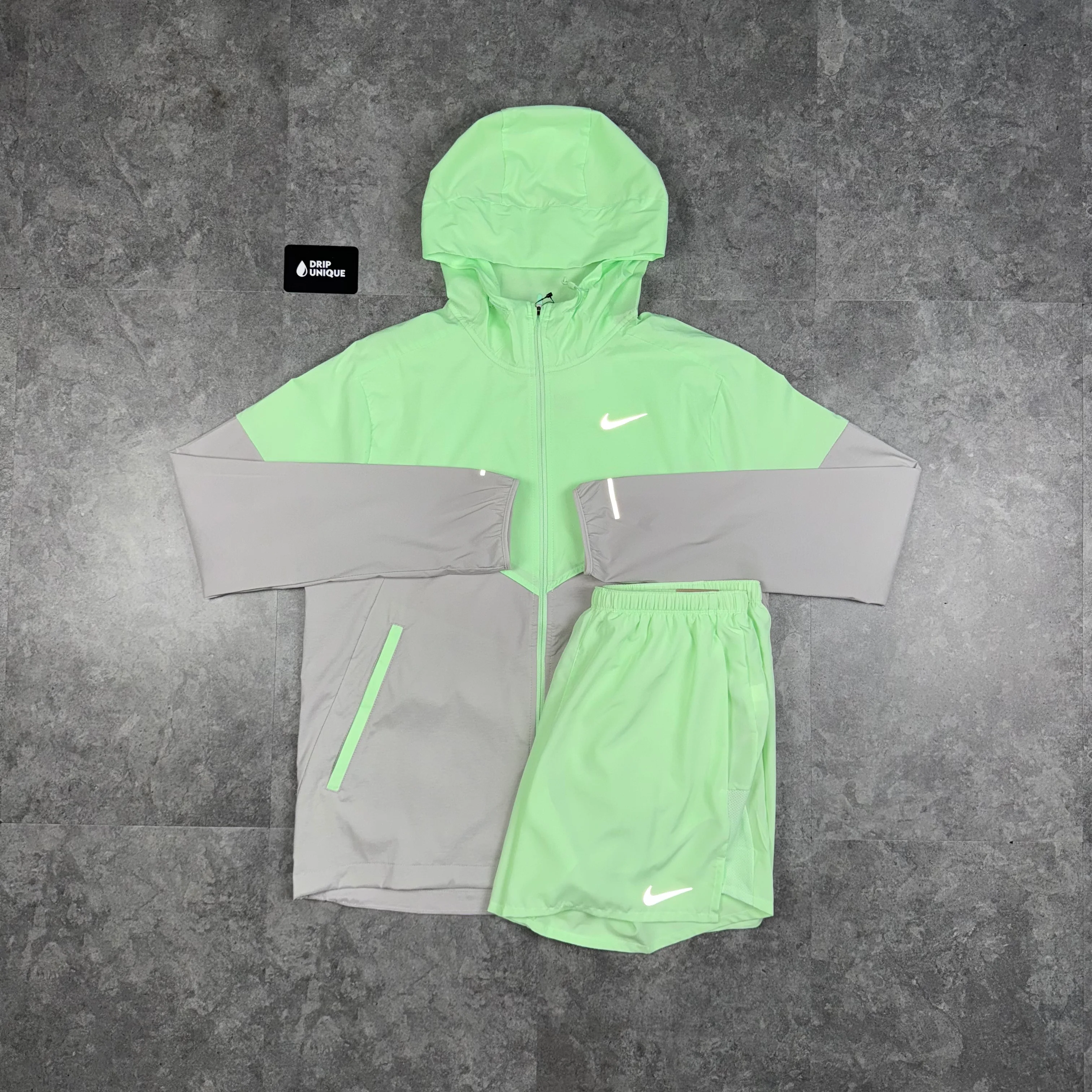 Nike UV Windrunner Jacket Vapour Green & Vapour Green Challenger Shorts Set