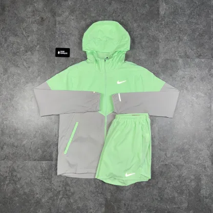 Nike UV Windrunner Jacket Vapour Green & Vapour Green Challenger Shorts Set
