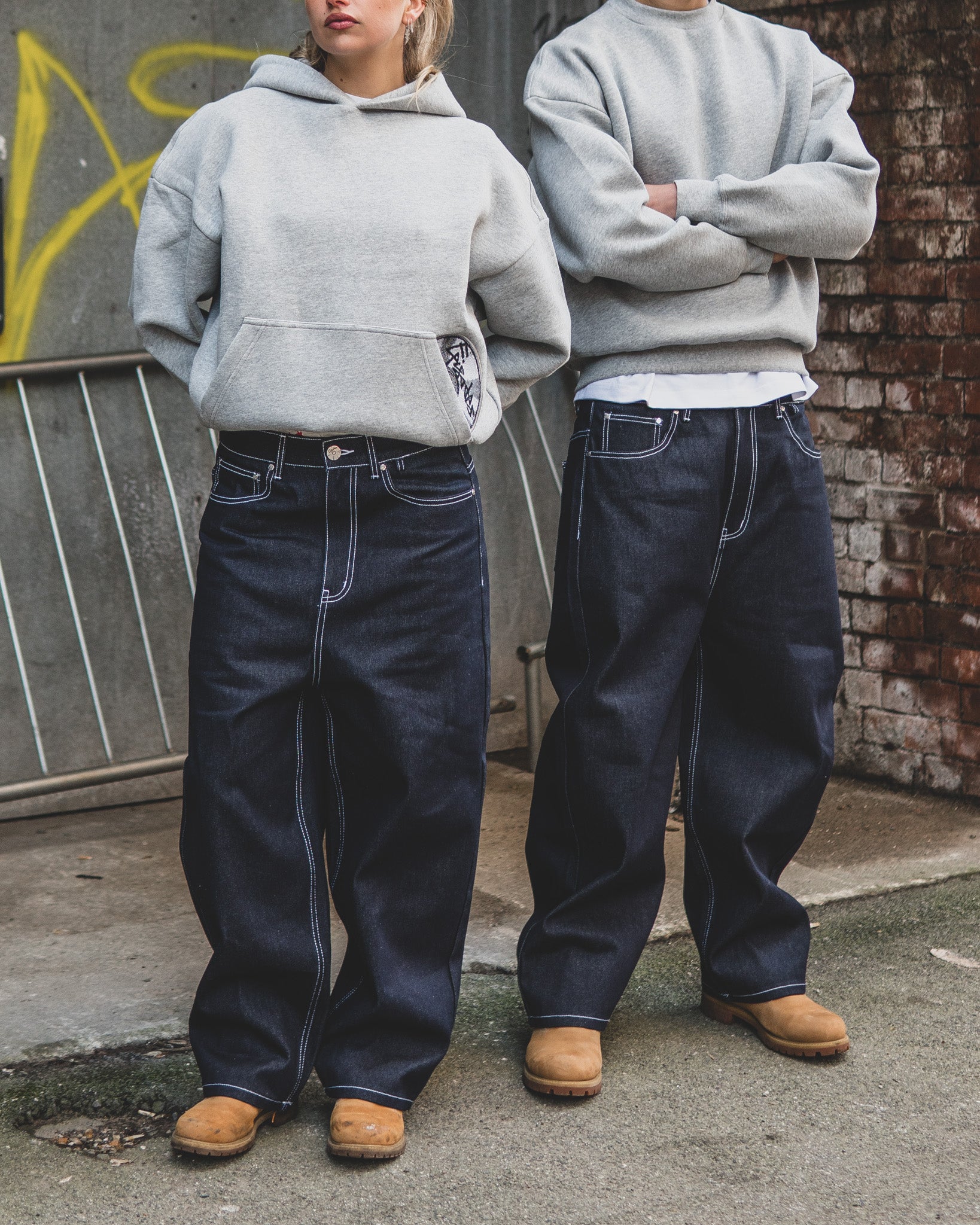 DISC RAW DENIM JEANS