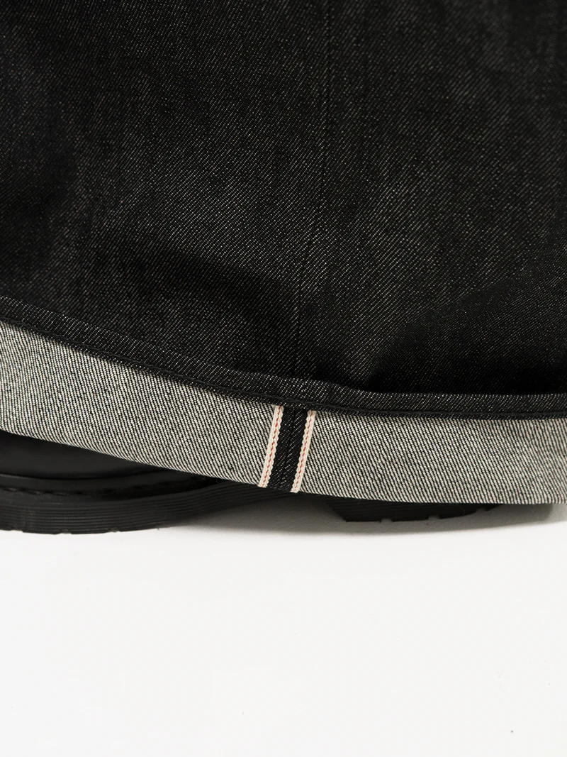 JAPANESE SELVEDGE  CURVED-LEGS JEANS