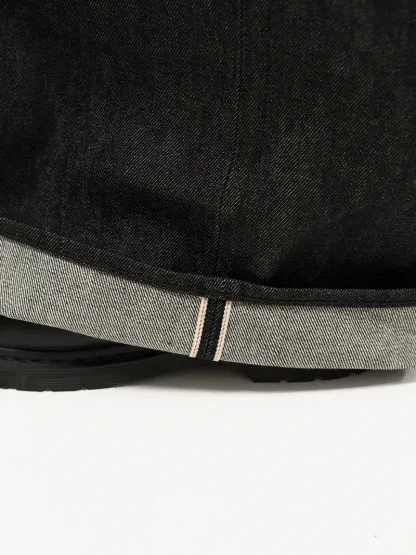 JAPANESE SELVEDGE  CURVED-LEGS JEANS