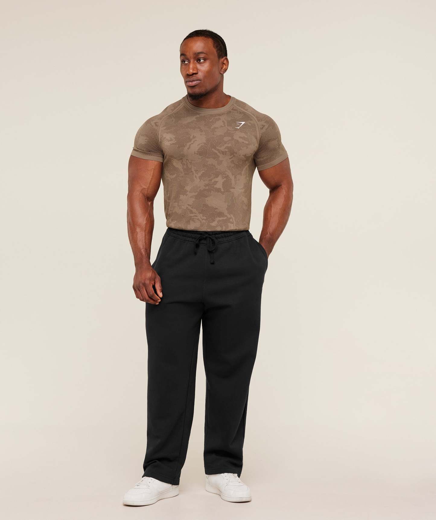Geo Seamless T-Shirt
