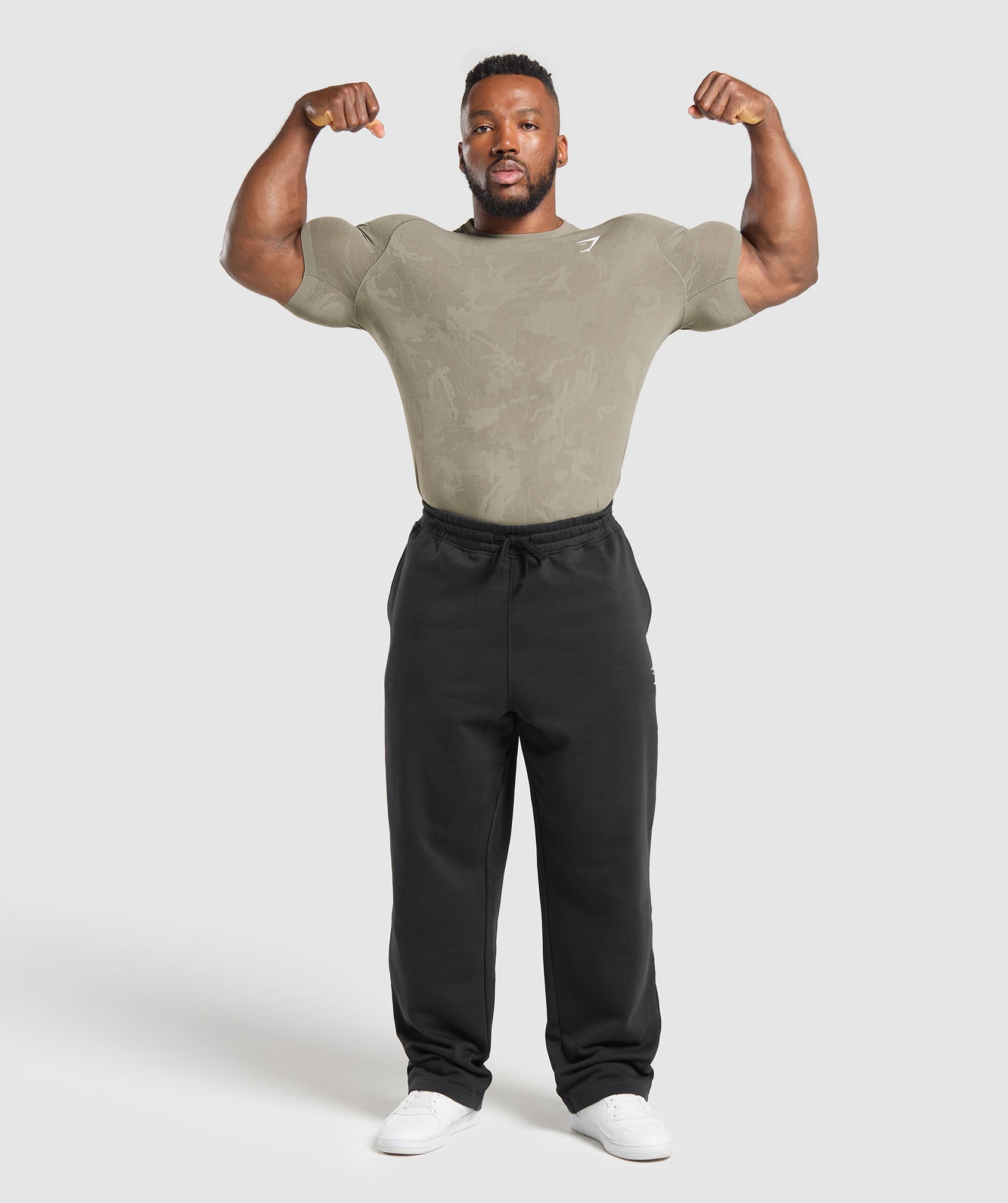 Geo Seamless T-Shirt