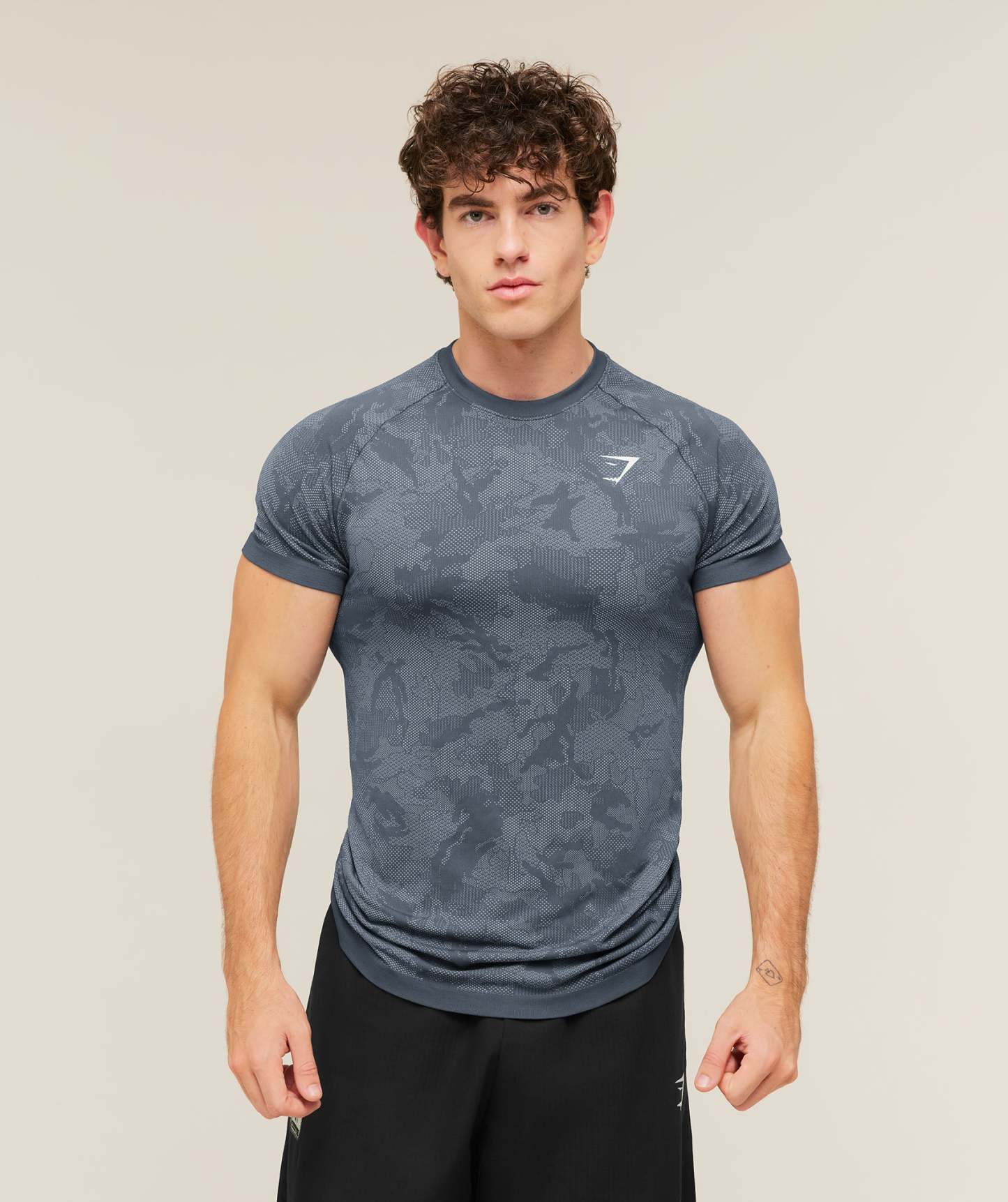Geo Seamless T-Shirt