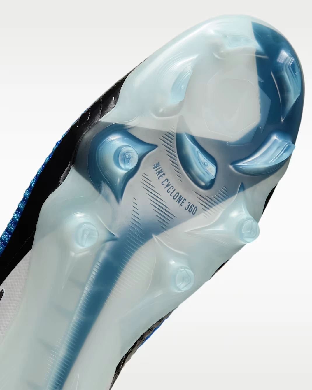 Phantom 6 Low Elite Firm-Ground Soccer Cleats