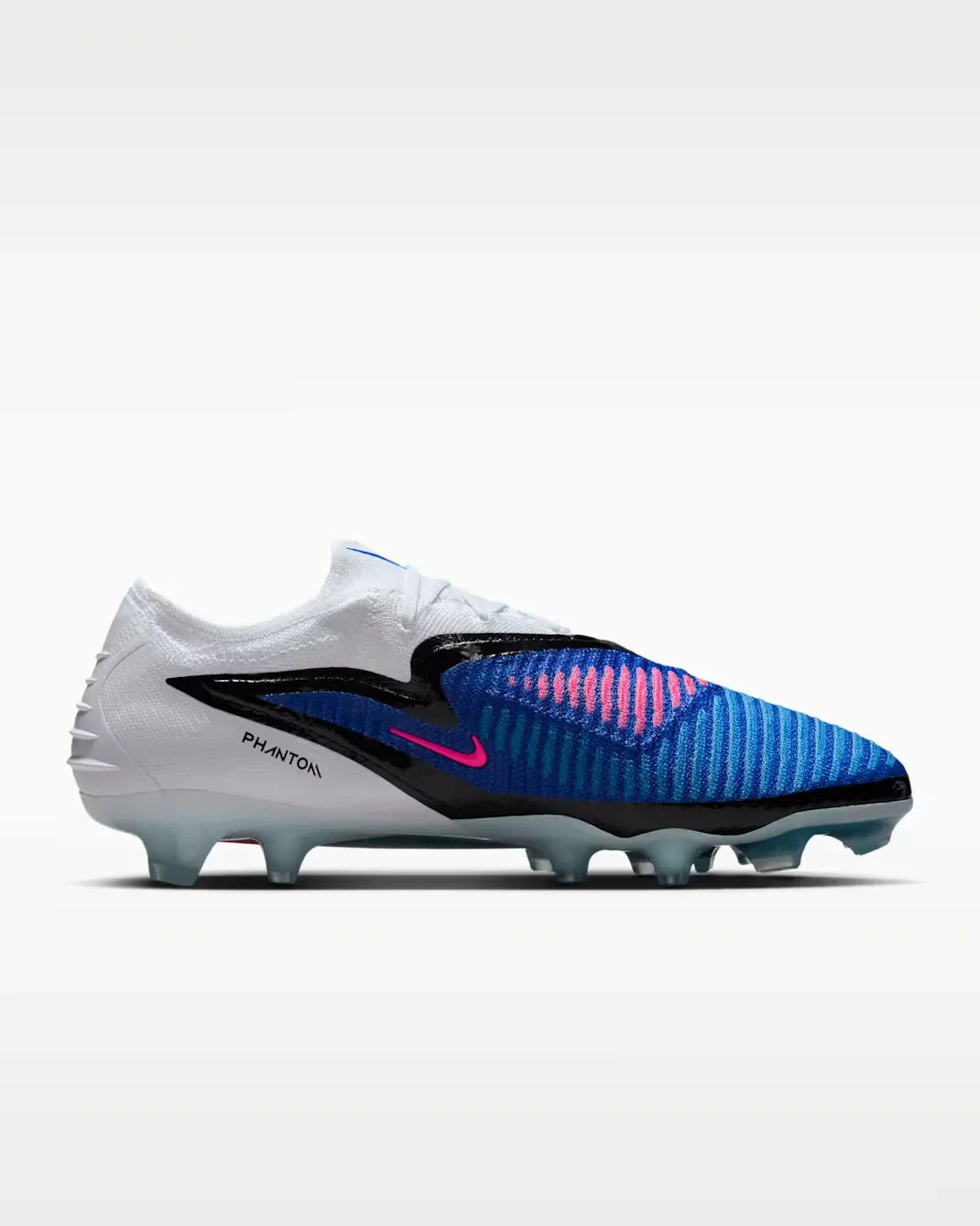 Phantom 6 Low Elite Firm-Ground Soccer Cleats