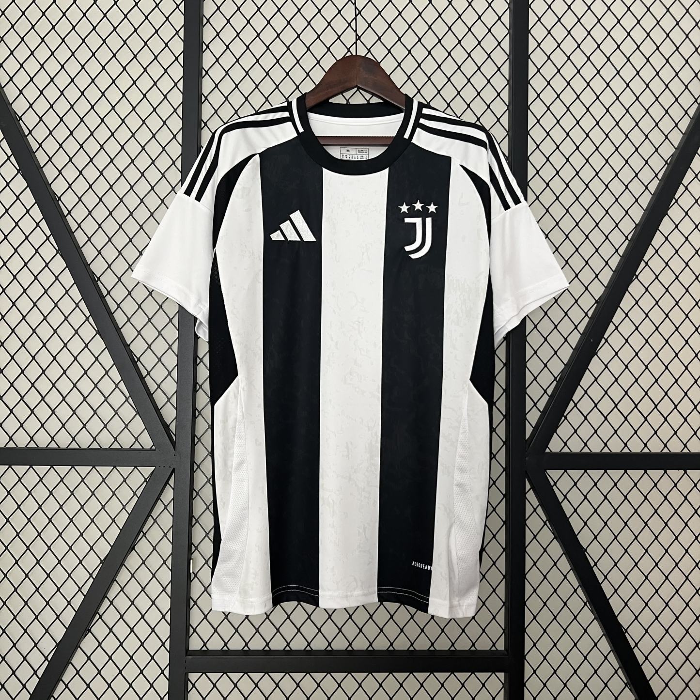 Officiële Juventus Thuis Shirt 2024/2025 - Zwart en Wit met Klassieke