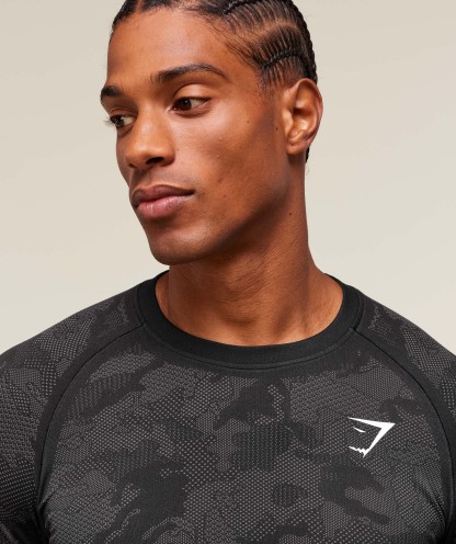 Geo Seamless Long Sleeve T-Shirt