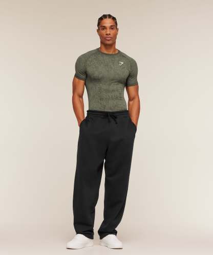 Geo Seamless Grid T-Shirt