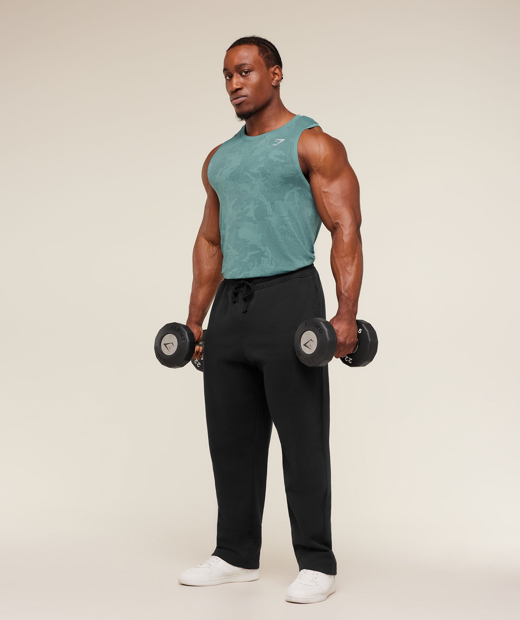 Geo Seamless Tank