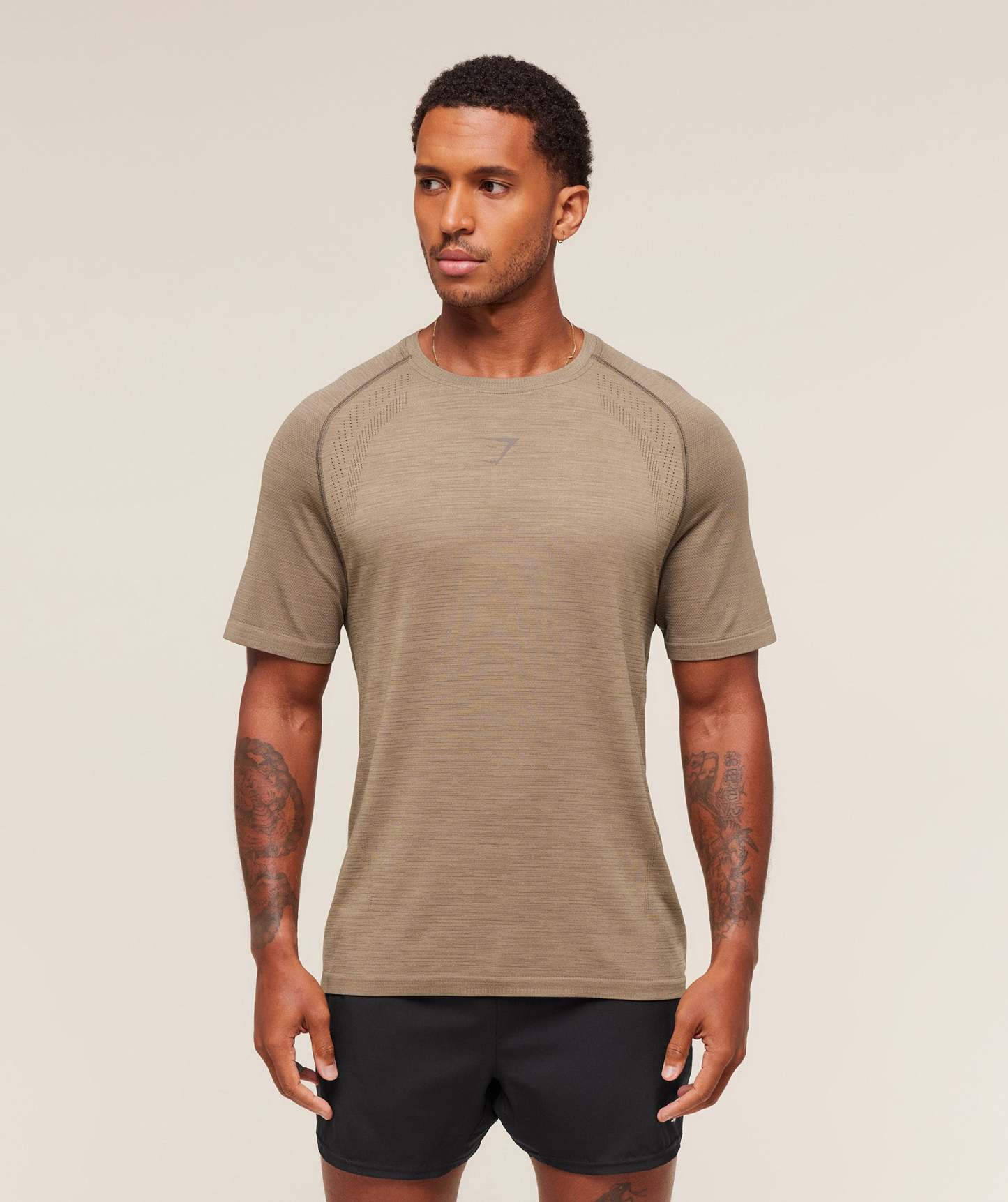 Versatile Seamless T-Shirt
