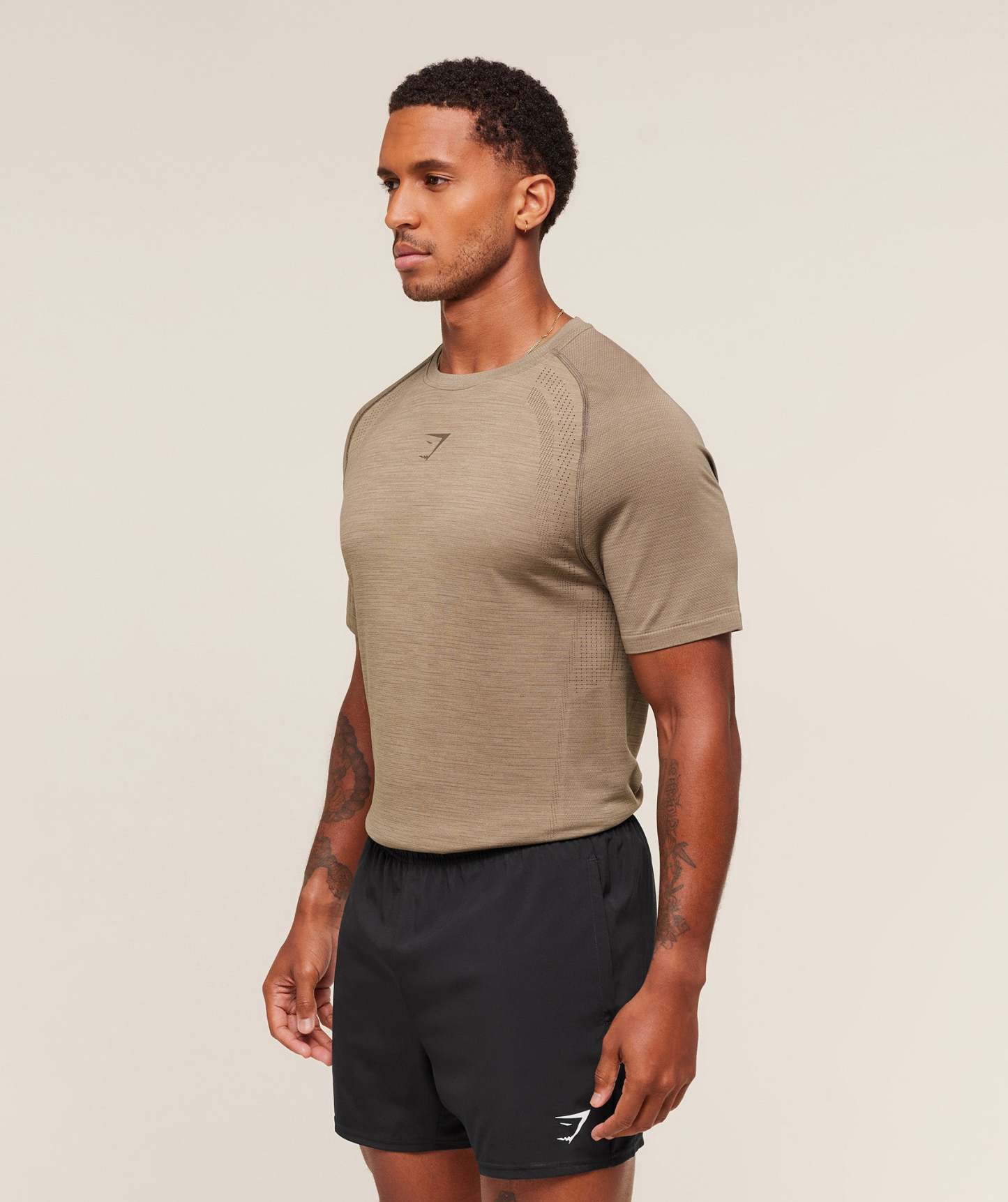 Versatile Seamless T-Shirt