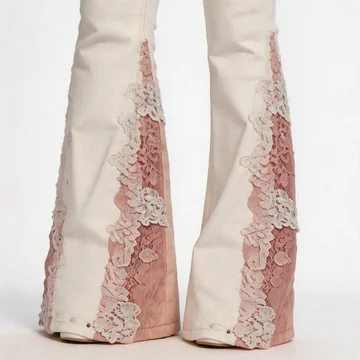 Lace Trim Flare Jeans(White)