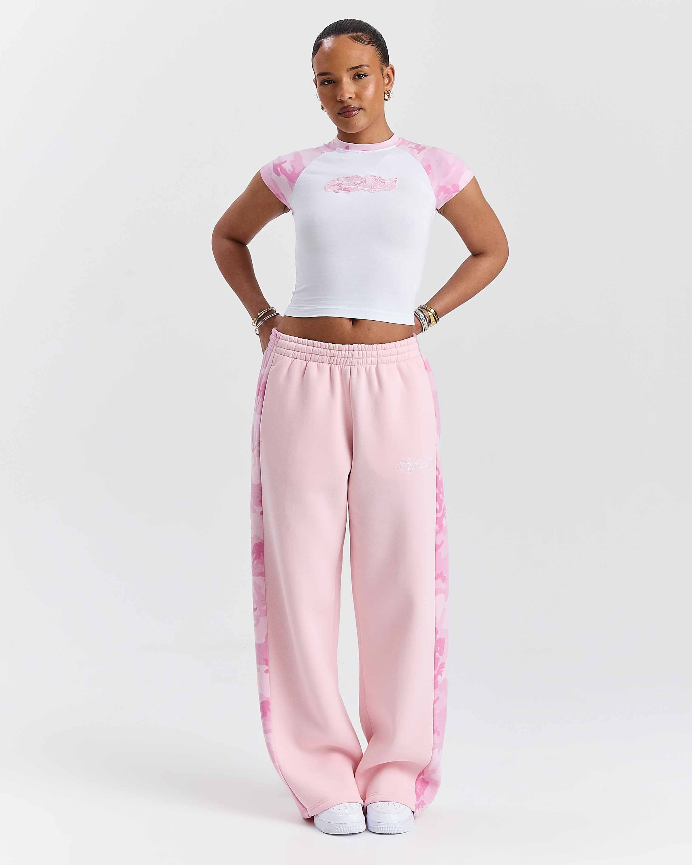Field Fitted Tee - White/Pink Camo