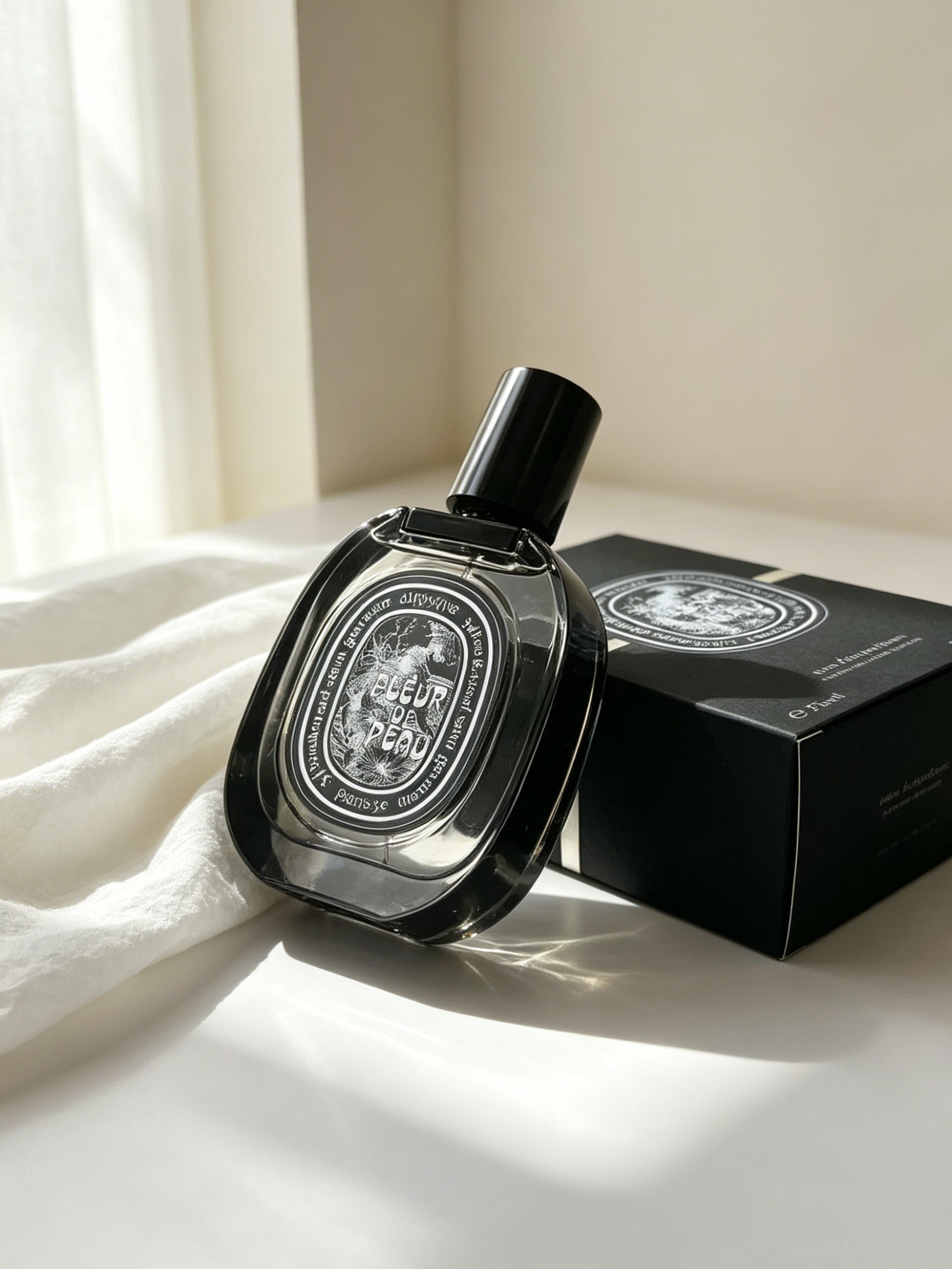 Diptyque Fleur de Peau EDP | Iris, Musk & Amber Unisex "Skin Scent" Perfume