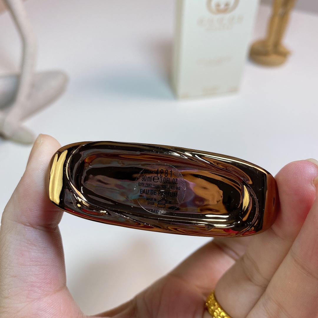 Gucci Guilty Pour Femme | Warm, Rich & Long-Lasting Women's Eau de Parfum