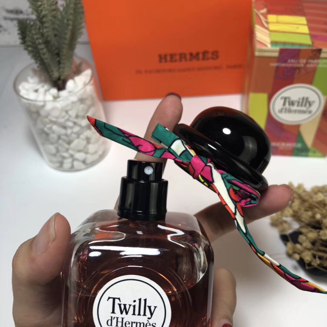 Hermès Twilly d'Hermès Perfume | Modern Floral-Spicy Scent for Women