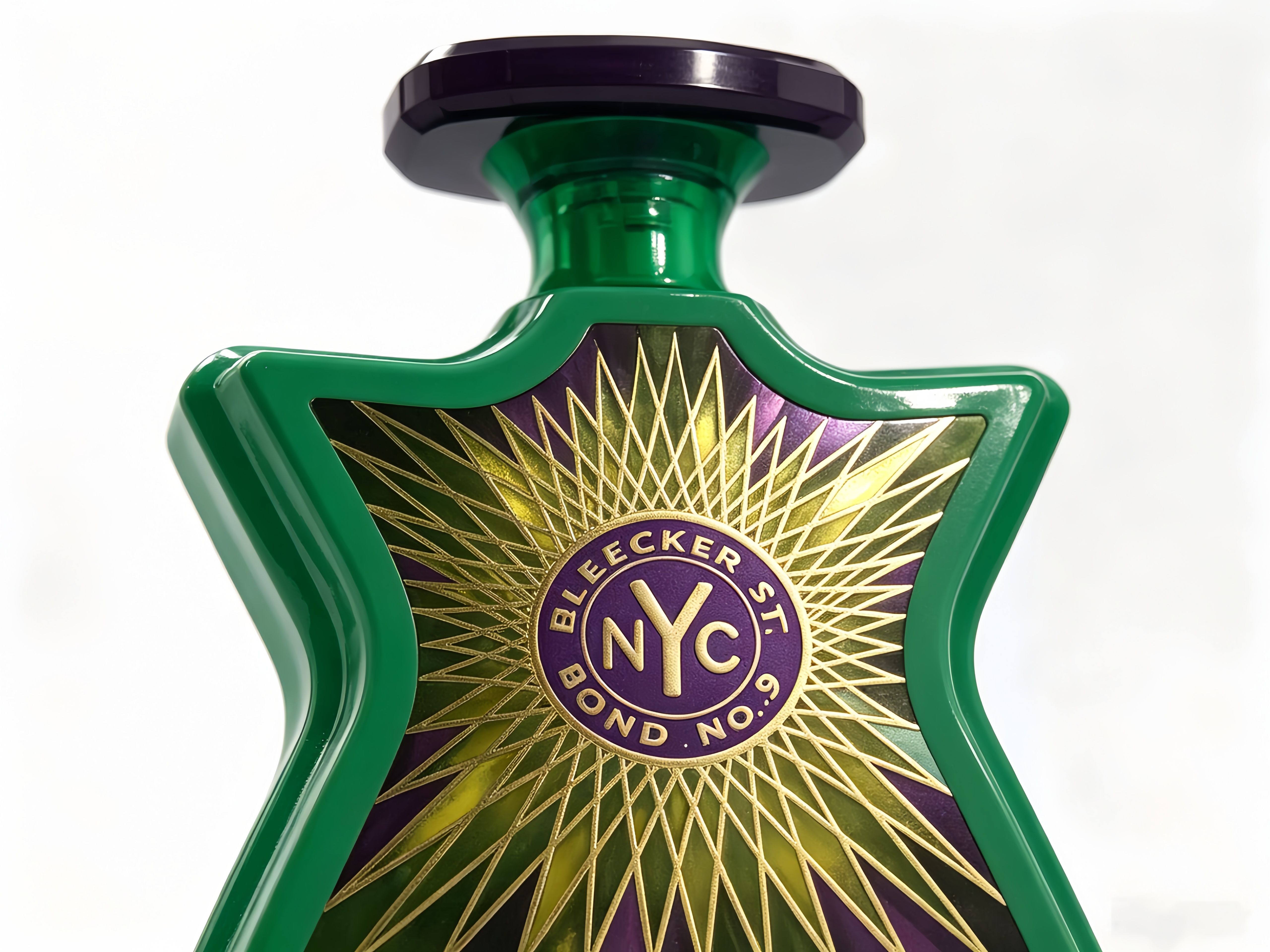 Bond No.9 Bleecker Street Eau de Parfum 100ml Unisex Luxury Green Floral Woody Fragrance from New York