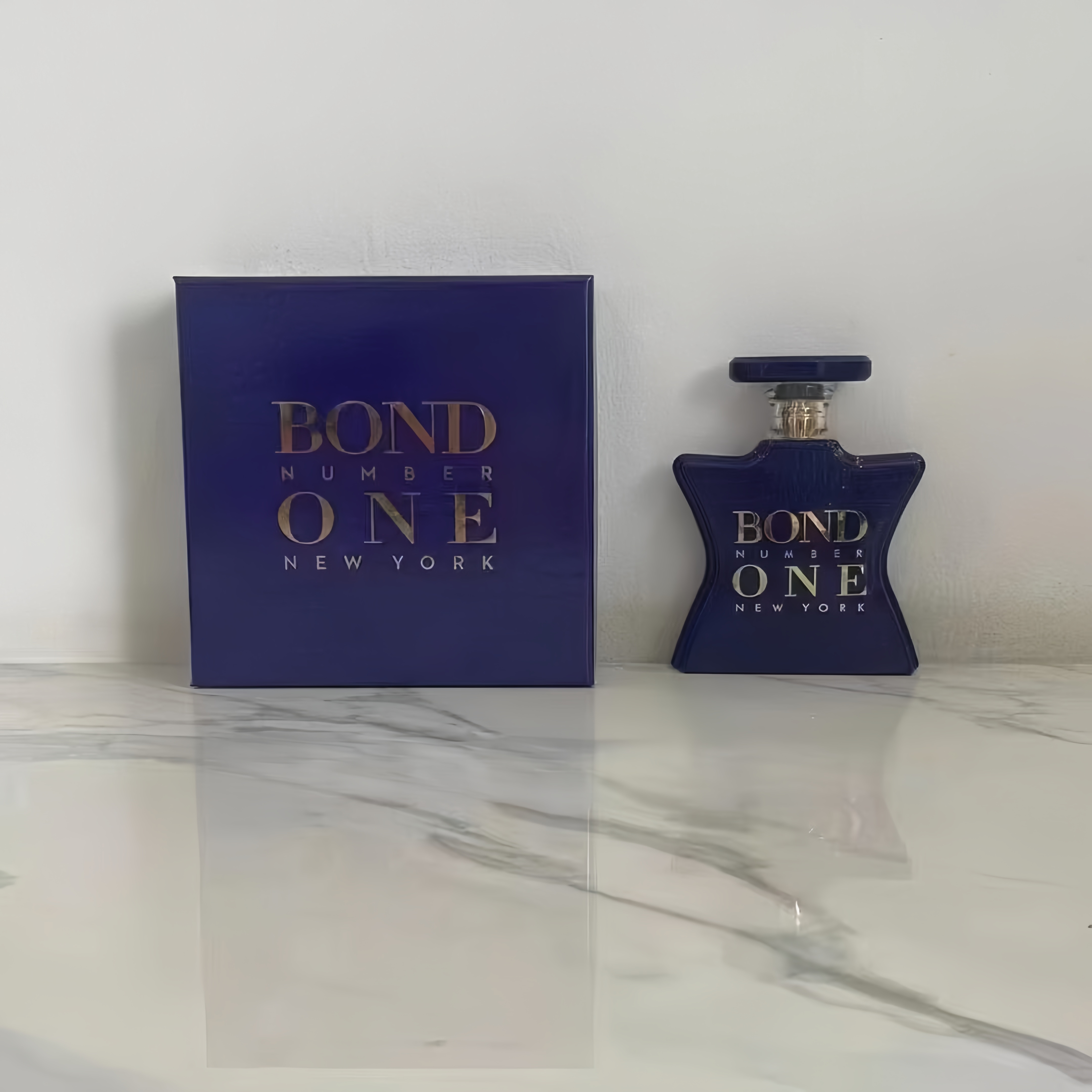 Bond No. 9 Bond Number One Eau de Parfum 100ml - Unisex Luxury Fragrance