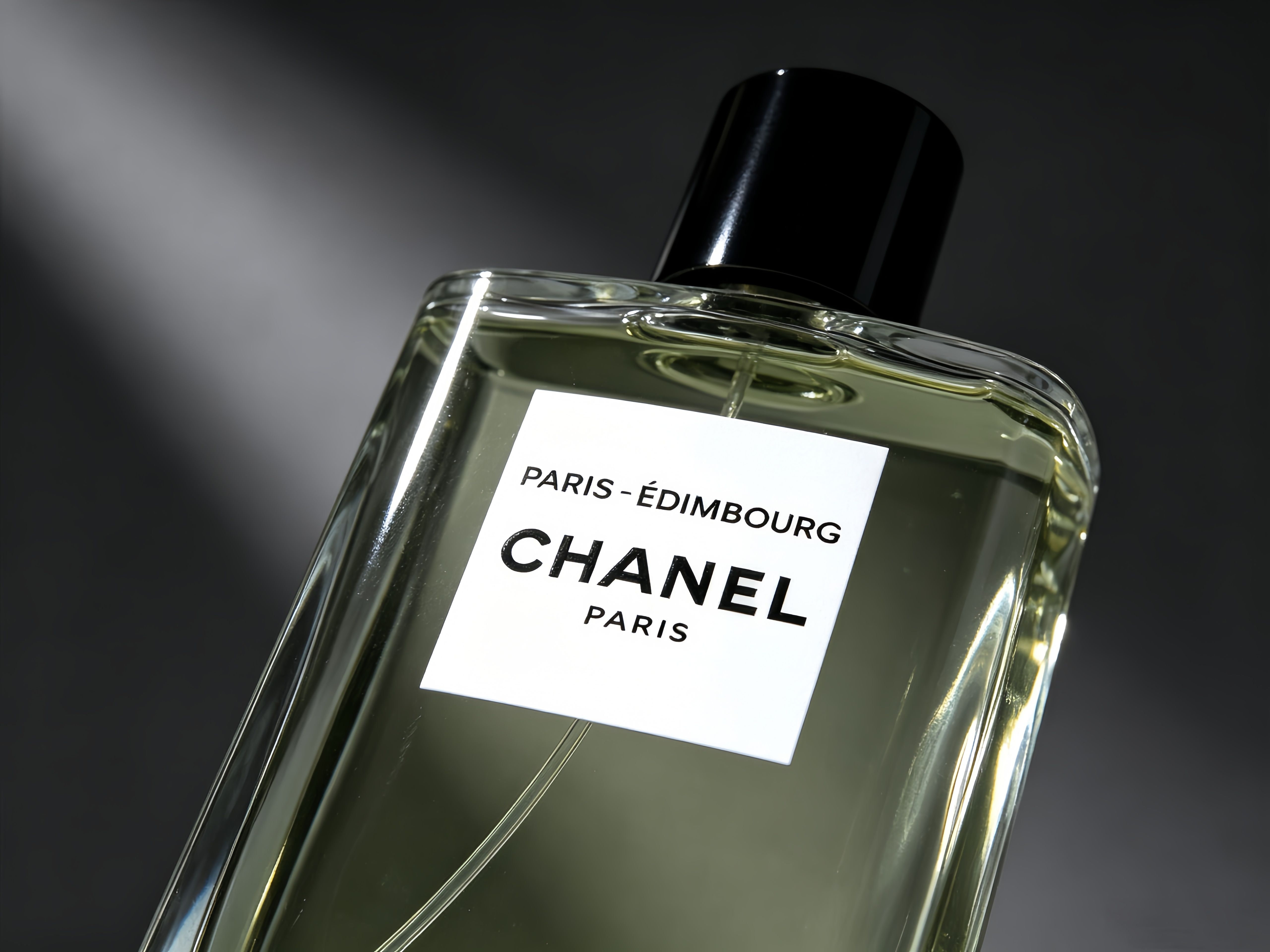 Les Eaux de Chanel Paris-Édimbourg Perfume Spray - Authentic Chanel Scent