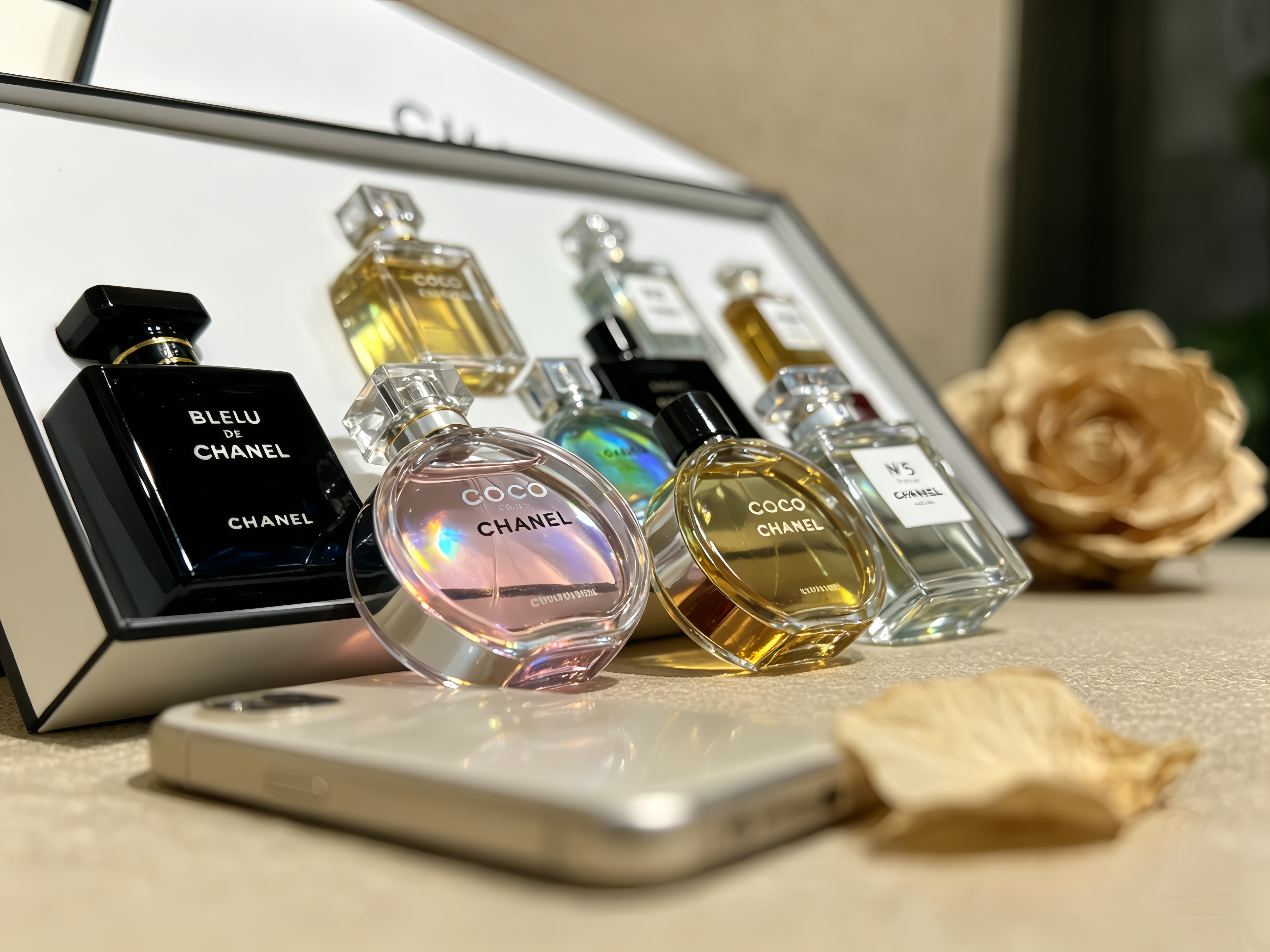 Chanel 12PCS Mini Perfume Gift Set - Bleu de Chanel, Chance, Coco, No.5 Collection