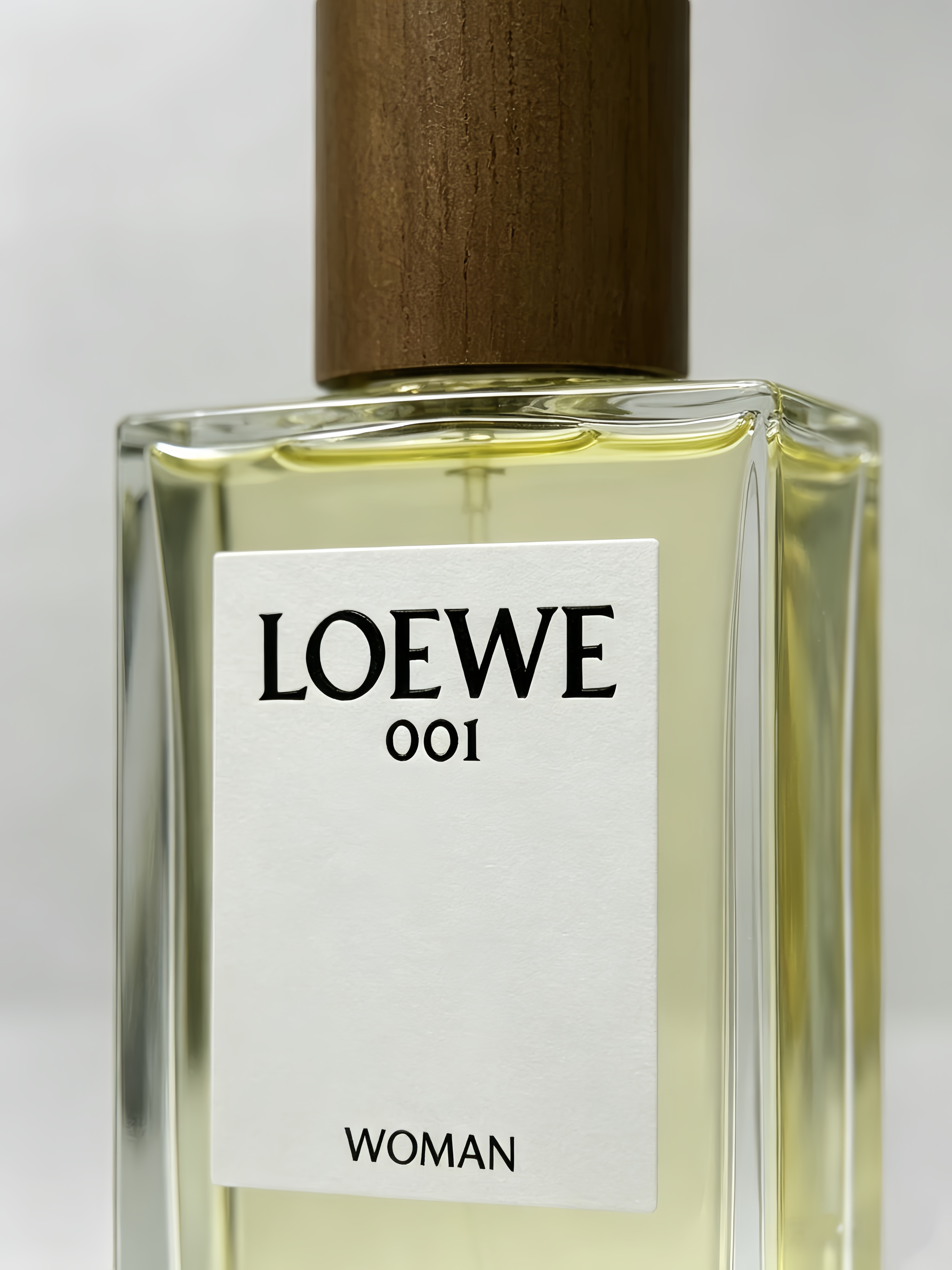 LOEWE 001 Woman Eau de Parfum 100ml - Woody Floral Unisex Fragrance