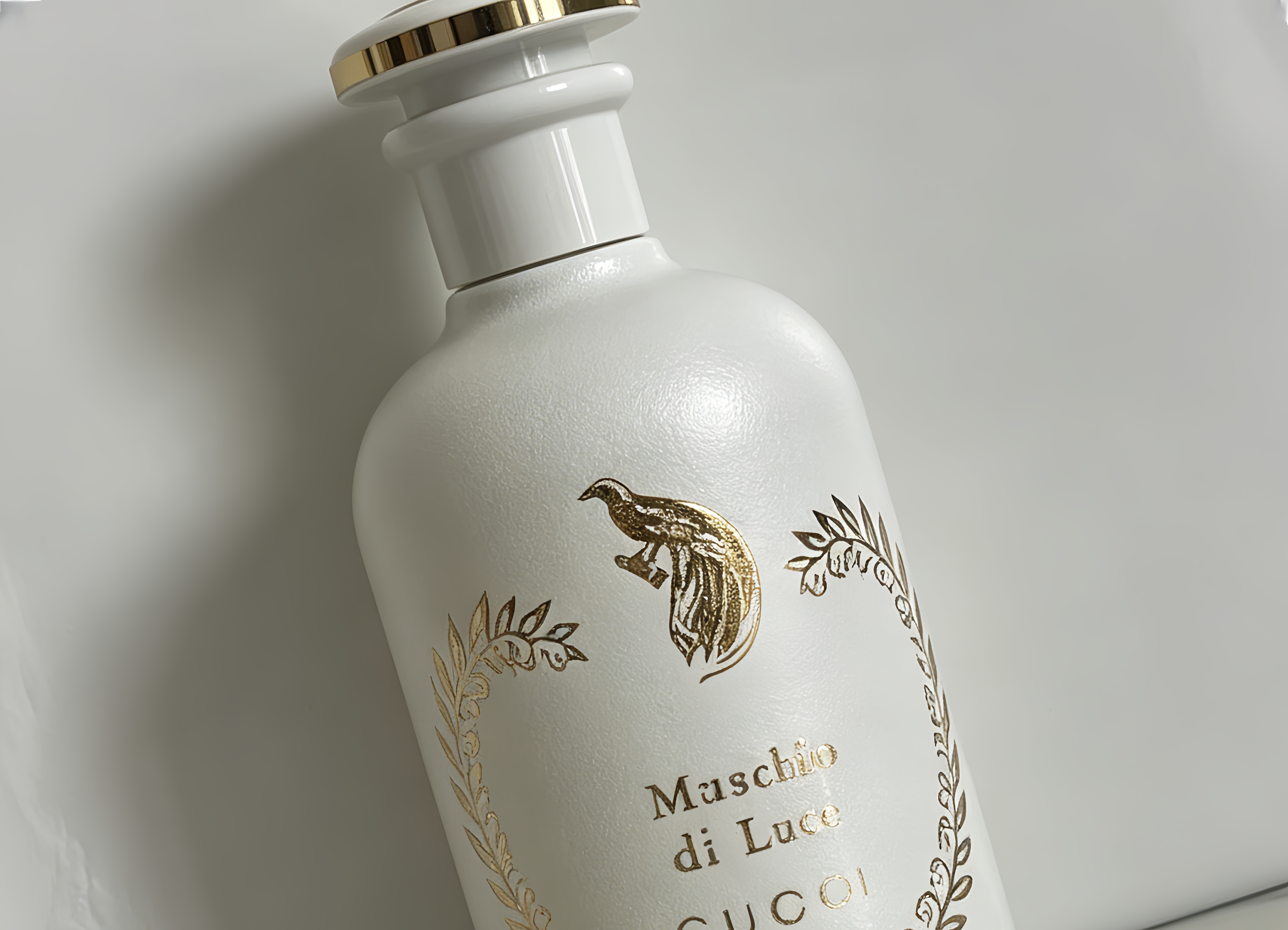 Gucci The Alchemist's Garden Muschio di Luce Eau de Parfum 100ml - Unisex Fragrance