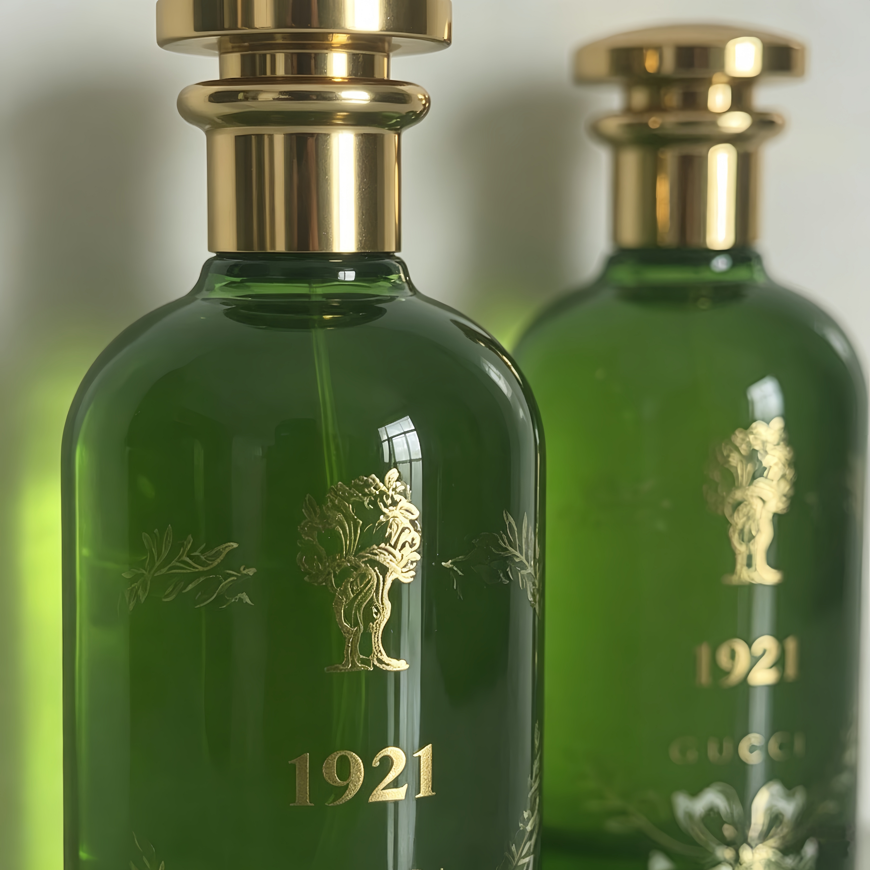 Gucci 1921 Eau de Parfum Unisex Perfume for Men & Women, Luxury Vintage Woody Floral Long Lasting Fragrance