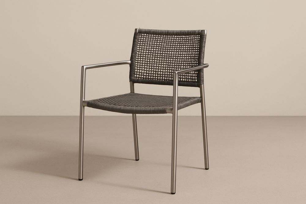 oltrona em aço com cordas sintéticas de poliéster pretas