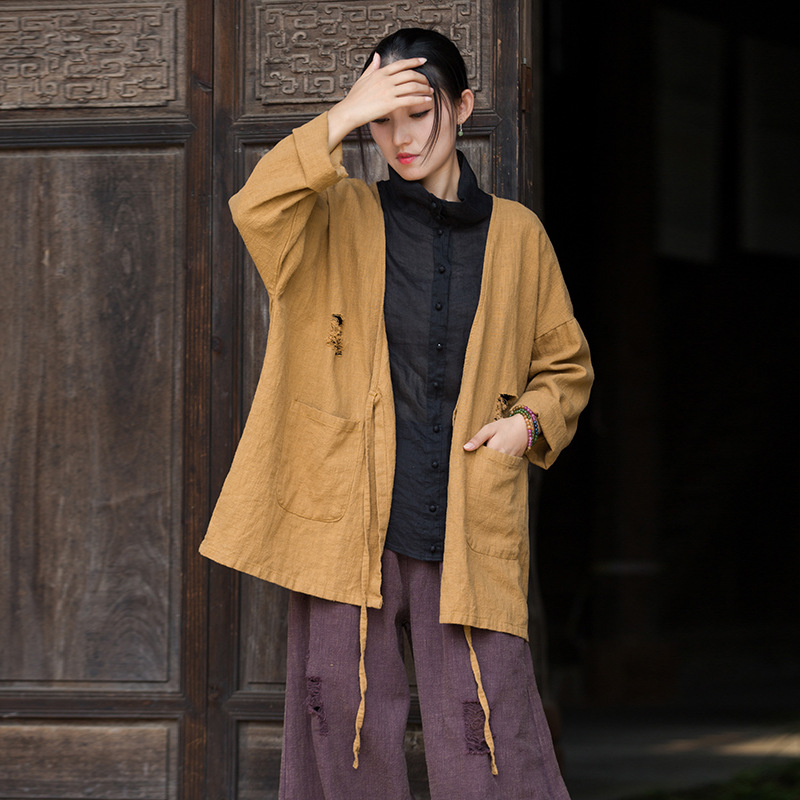 破洞係帶 · 「大開衫」小眾外套