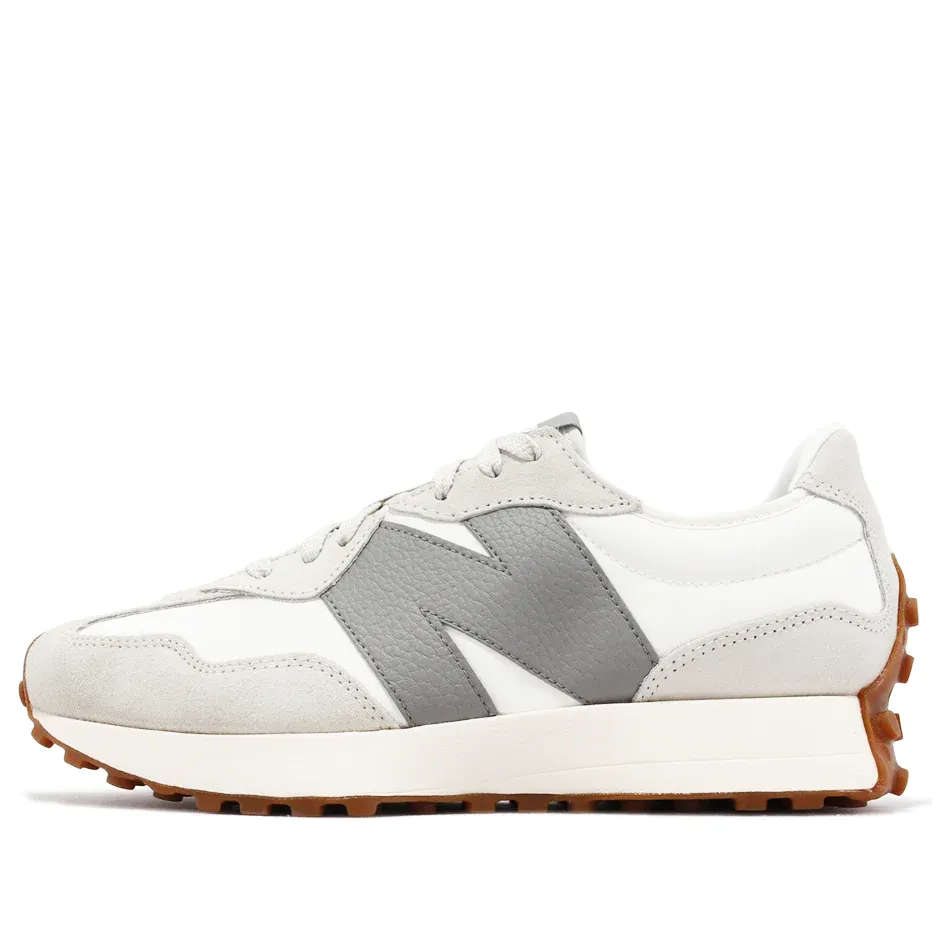 New balatthhnce 327 'Moonbeam Grey'