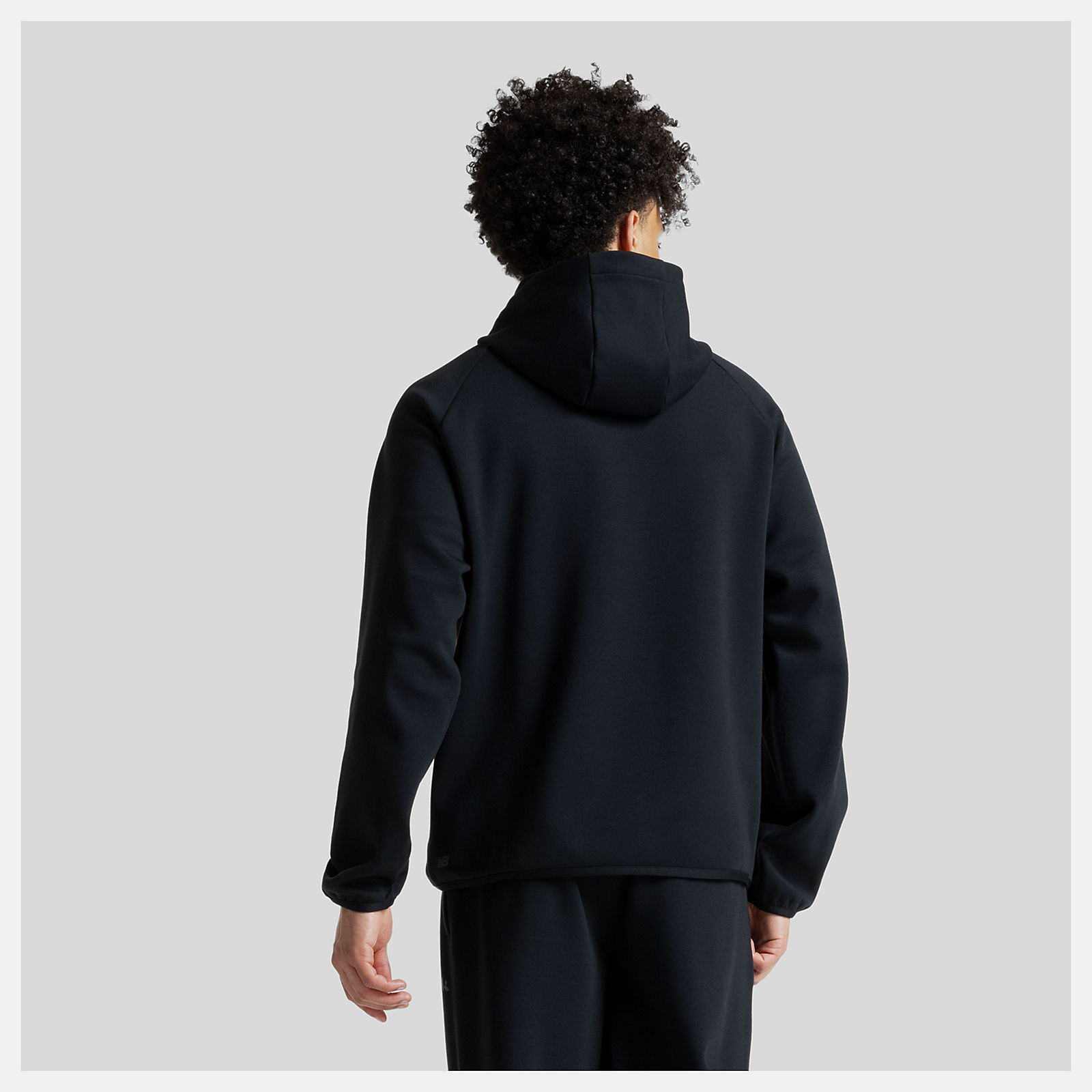 Klutch X NB パフォーマンスフーディ