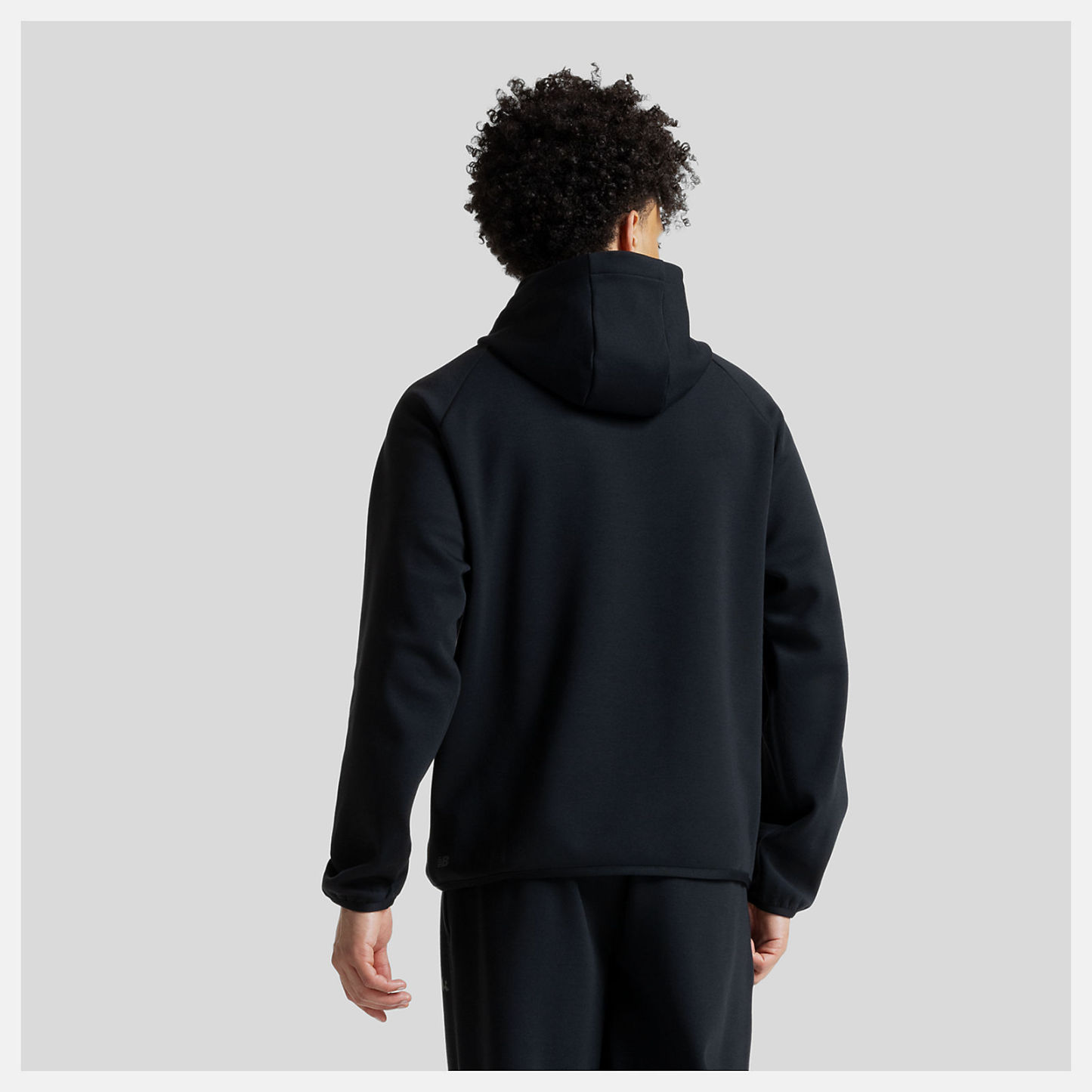Klutch X NB パフォーマンスフーディ