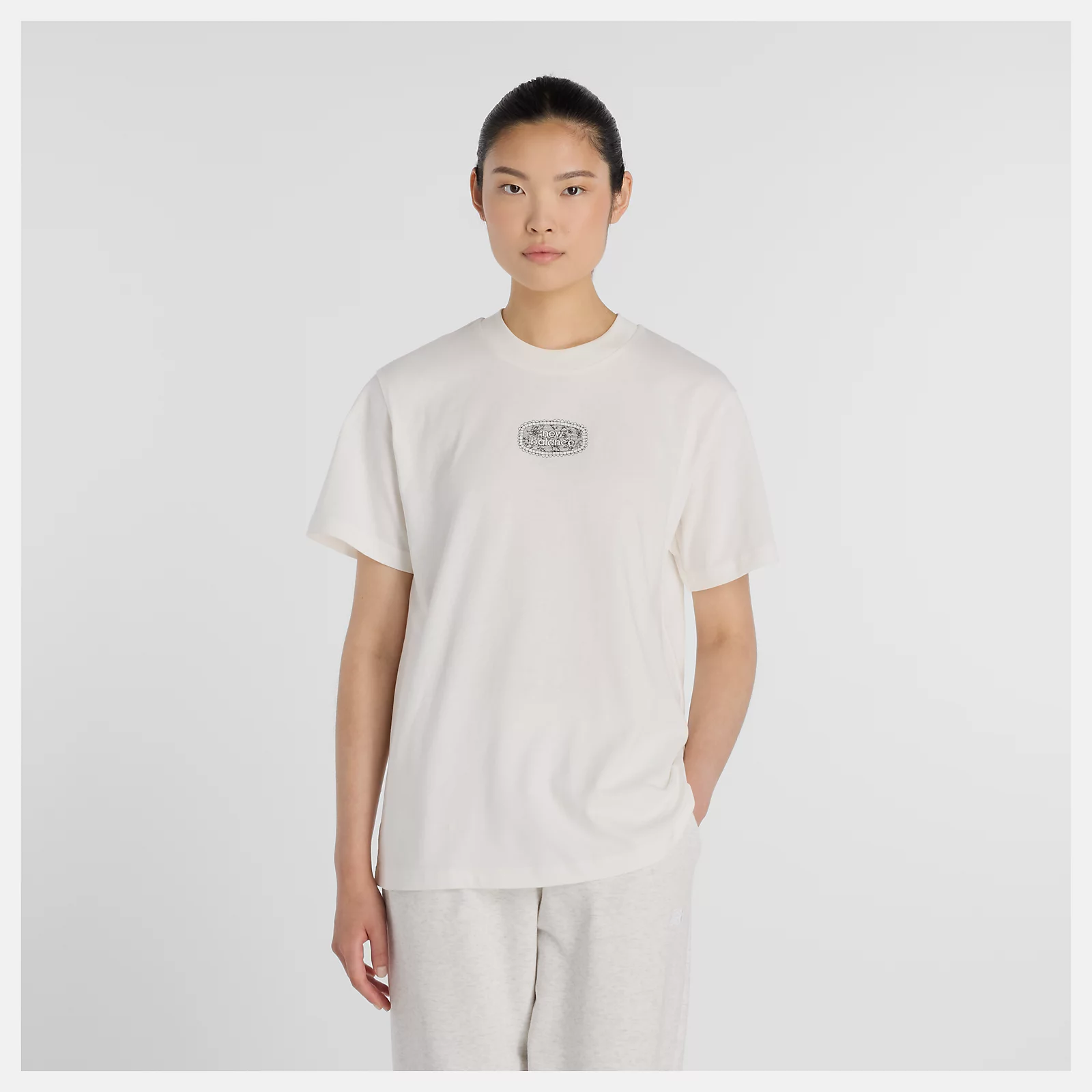 レースアイコンTシャツ