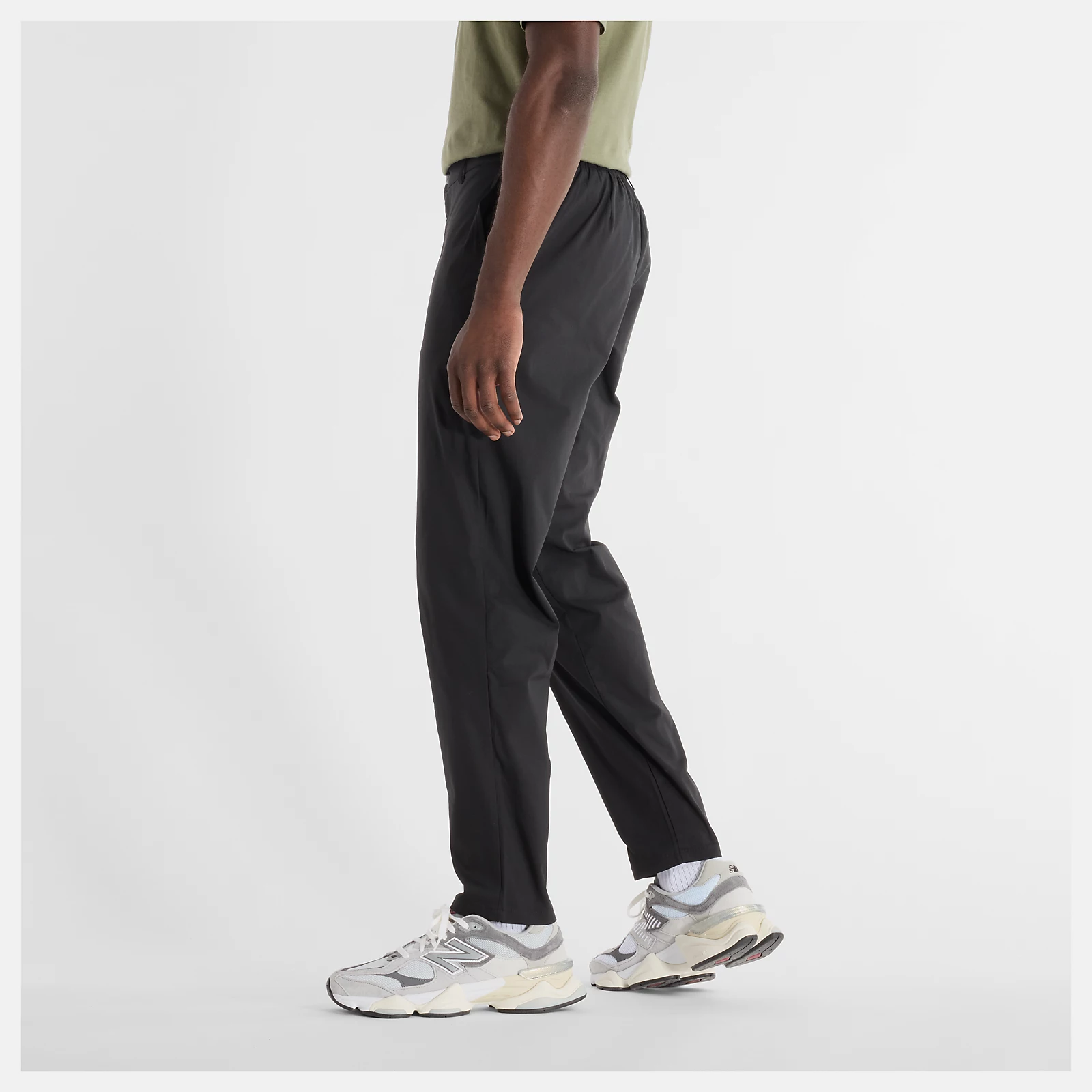 Athletics スタンダード テーパード パンツ 30インチ