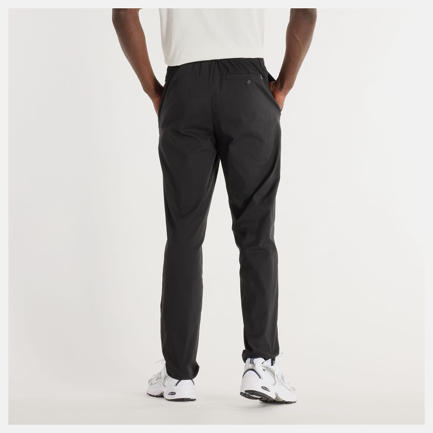 Athletics スタンダード テーパード パンツ 32インチ