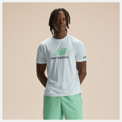 AO26 Athletics GraphicショートスリーブTシャツ