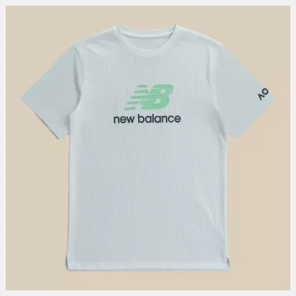 AO26 Athletics GraphicショートスリーブTシャツ