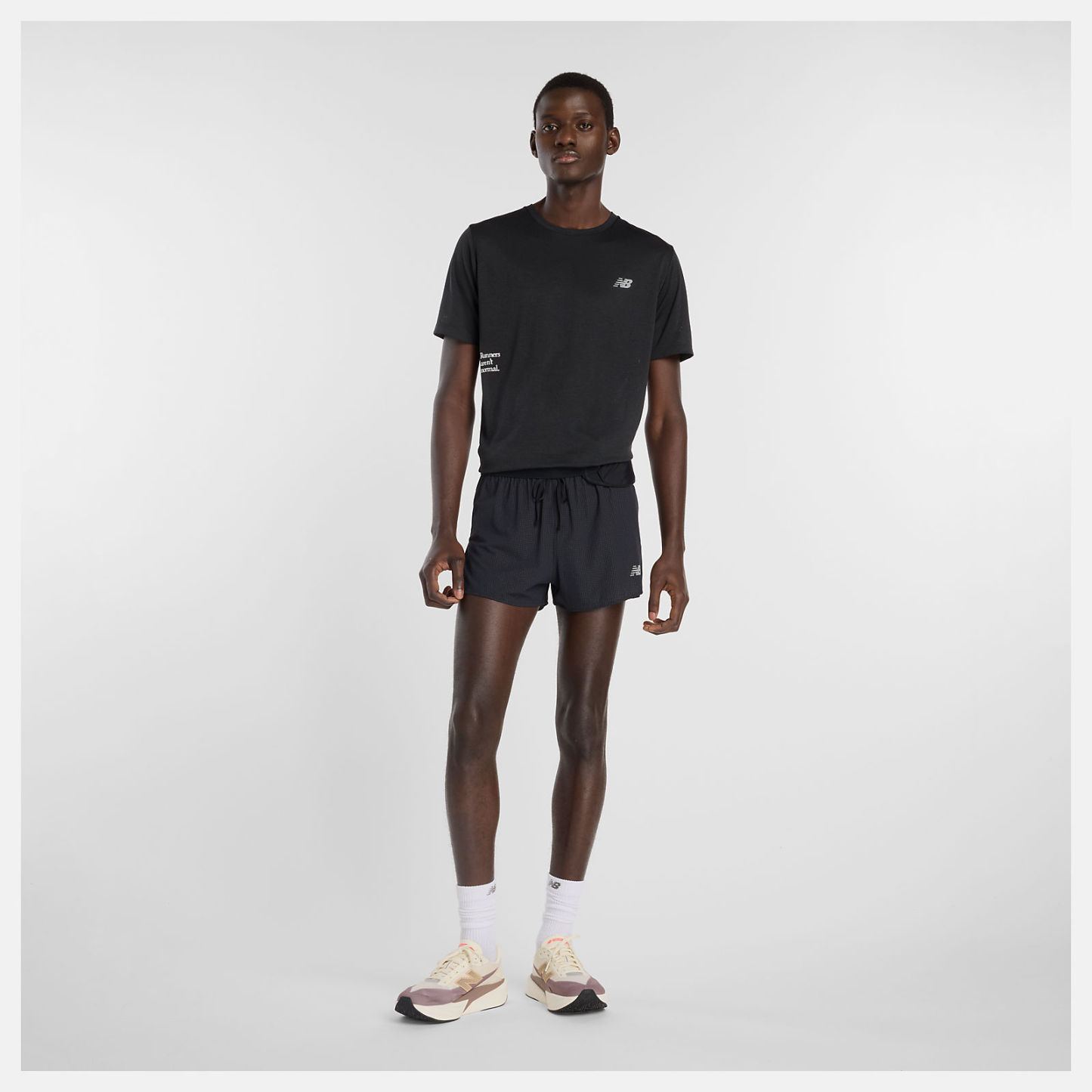 Athletics グラフィックショートスリーブTシャツ