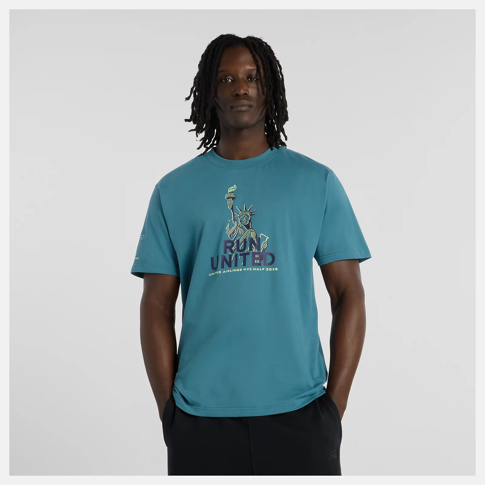 United Airlines NYC HalfハーフメンズグラフィックTシャツ2