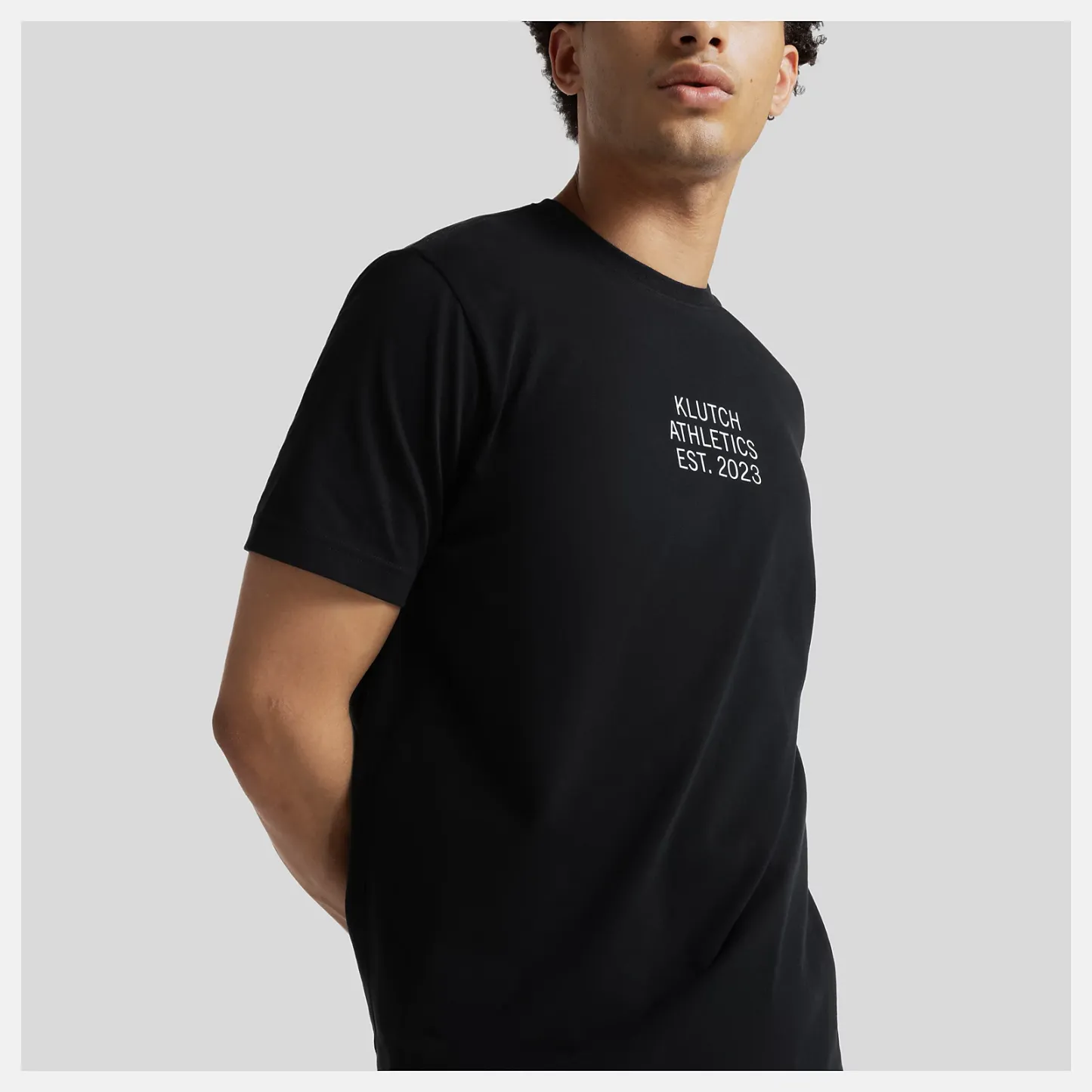 Klutch X NBバーサタイルグラフィックTシャツ