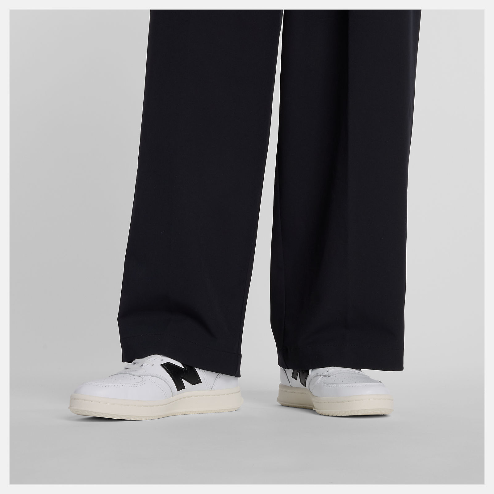 NB GREY ワイドパンツウォーターデファイ