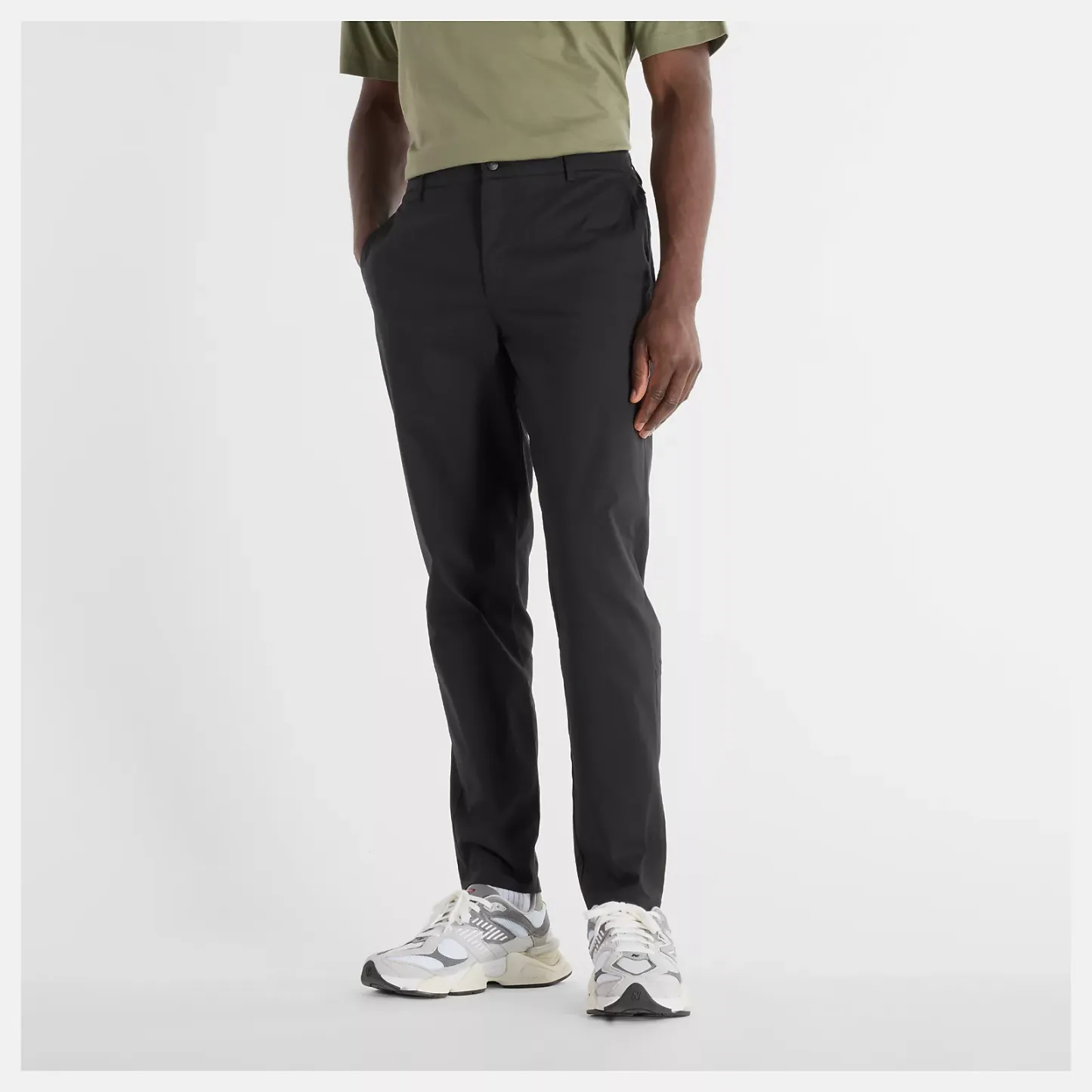 Athletics スタンダード テーパード パンツ 30インチ