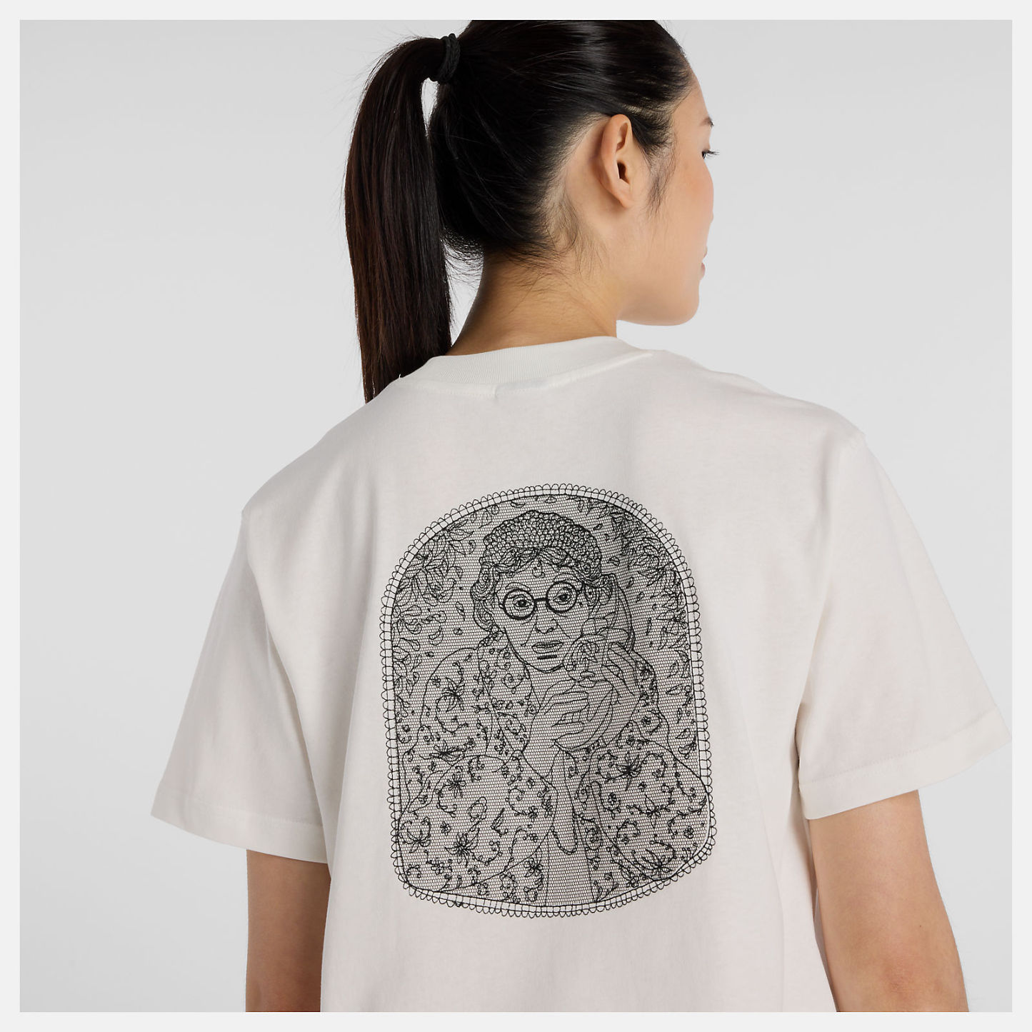 レースアイコンTシャツ