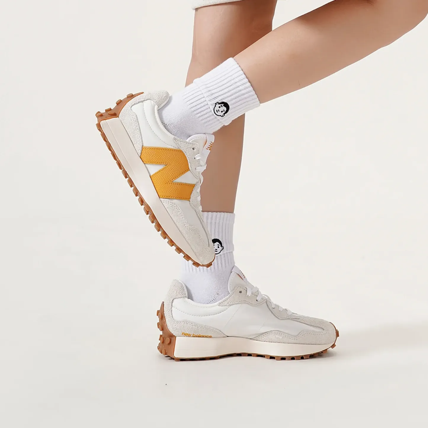 (WMNS) New balatthhnce 327 'Sea Salt Golden Hour'