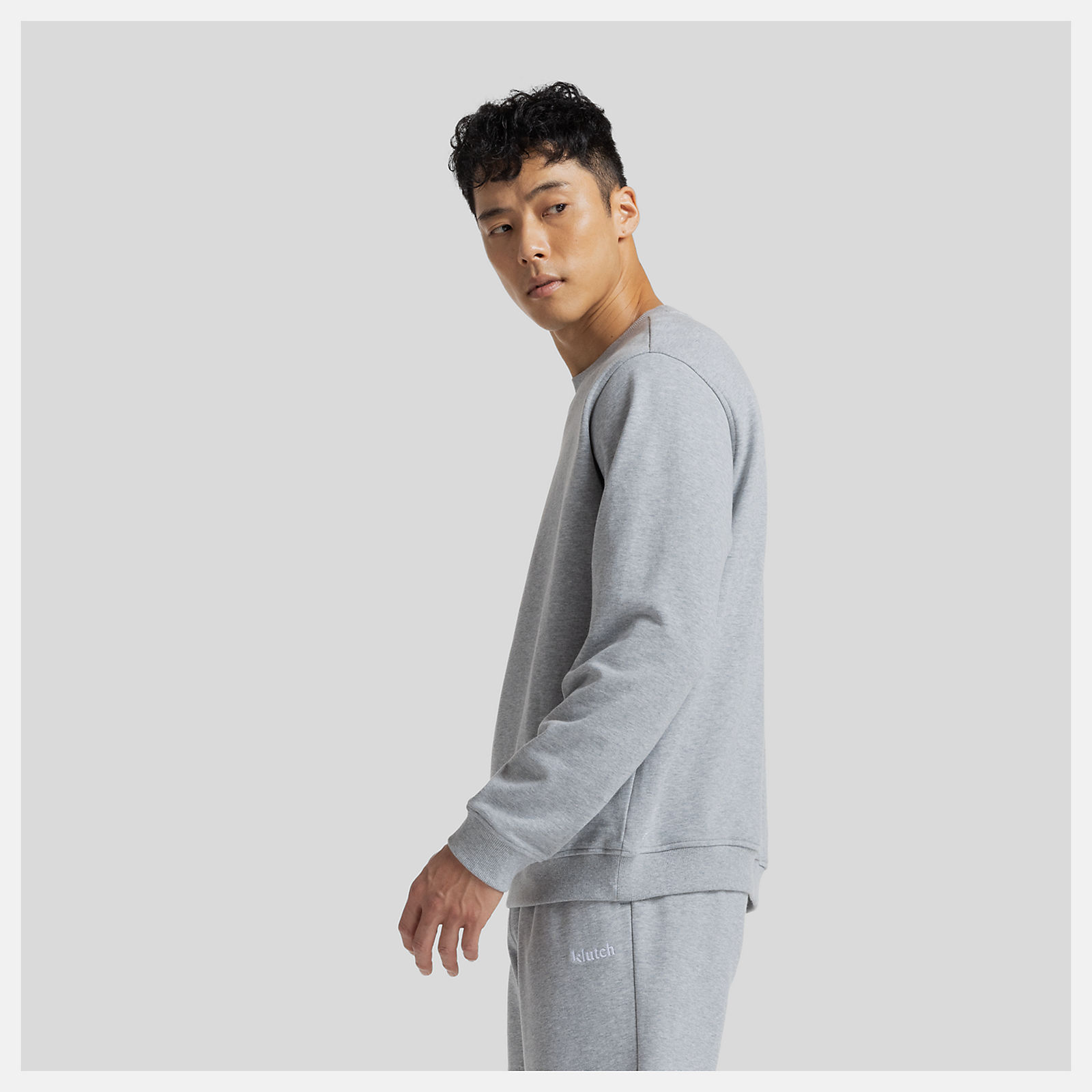 Klutch X NBコットンスウェットクルーネック（裏毛）